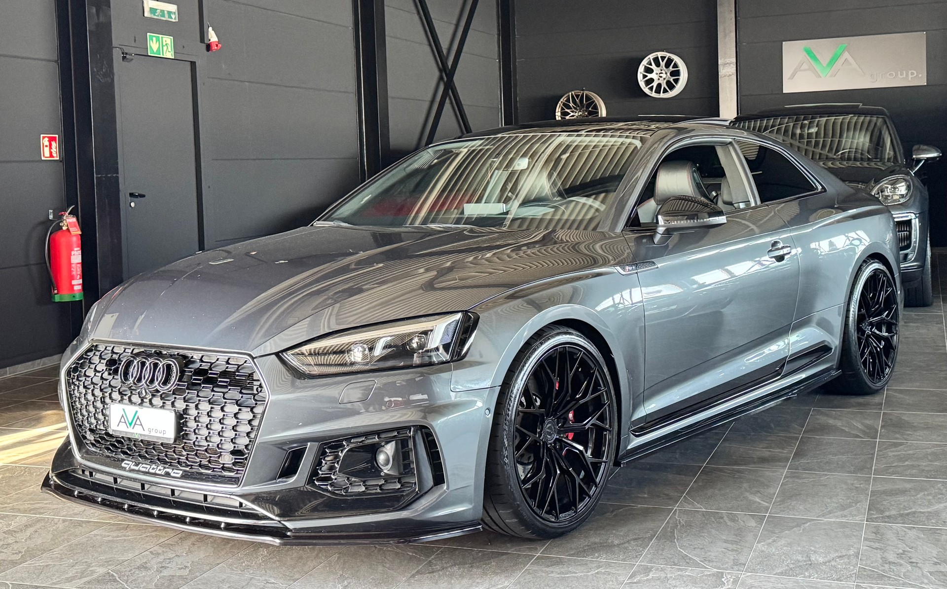 AUDI RS5 Coupé 2.9 TFSI quattro tiptronic-image-4