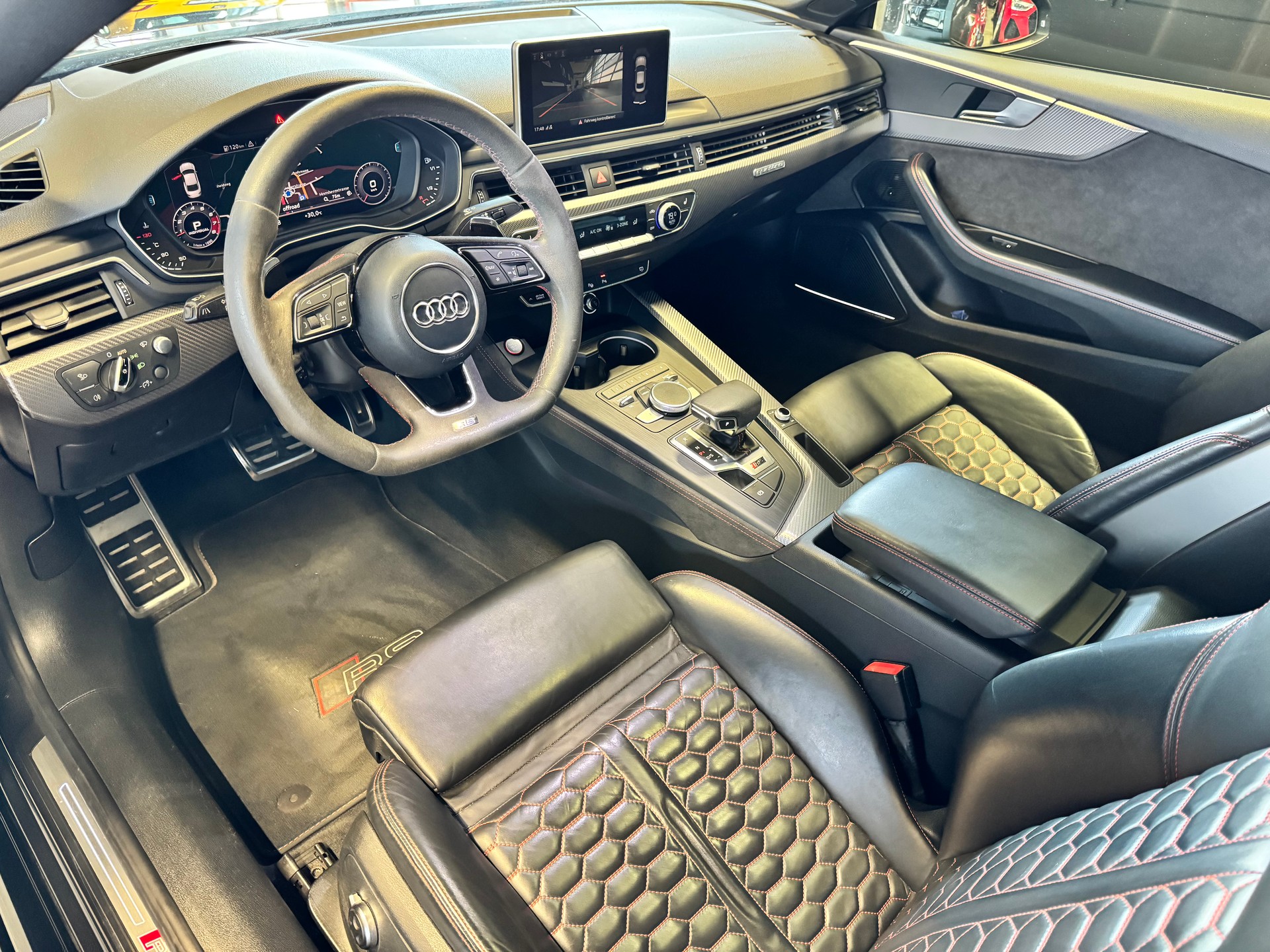 AUDI RS5 Coupé 2.9 TFSI quattro tiptronic-image-12