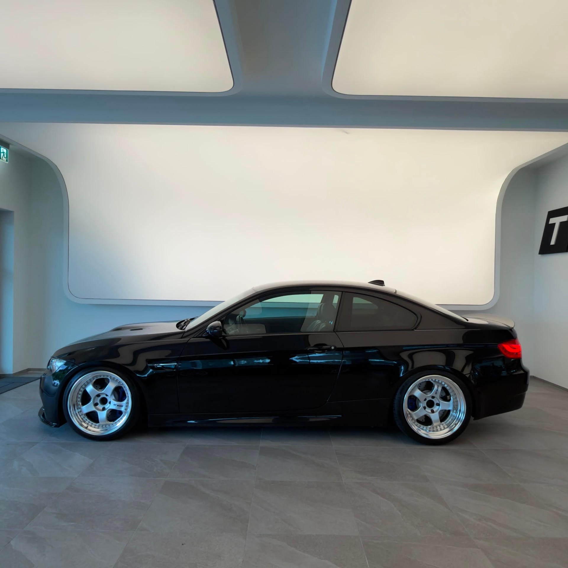BMW M3 Coupé DSG Facelift Competitione-showroom-element-2