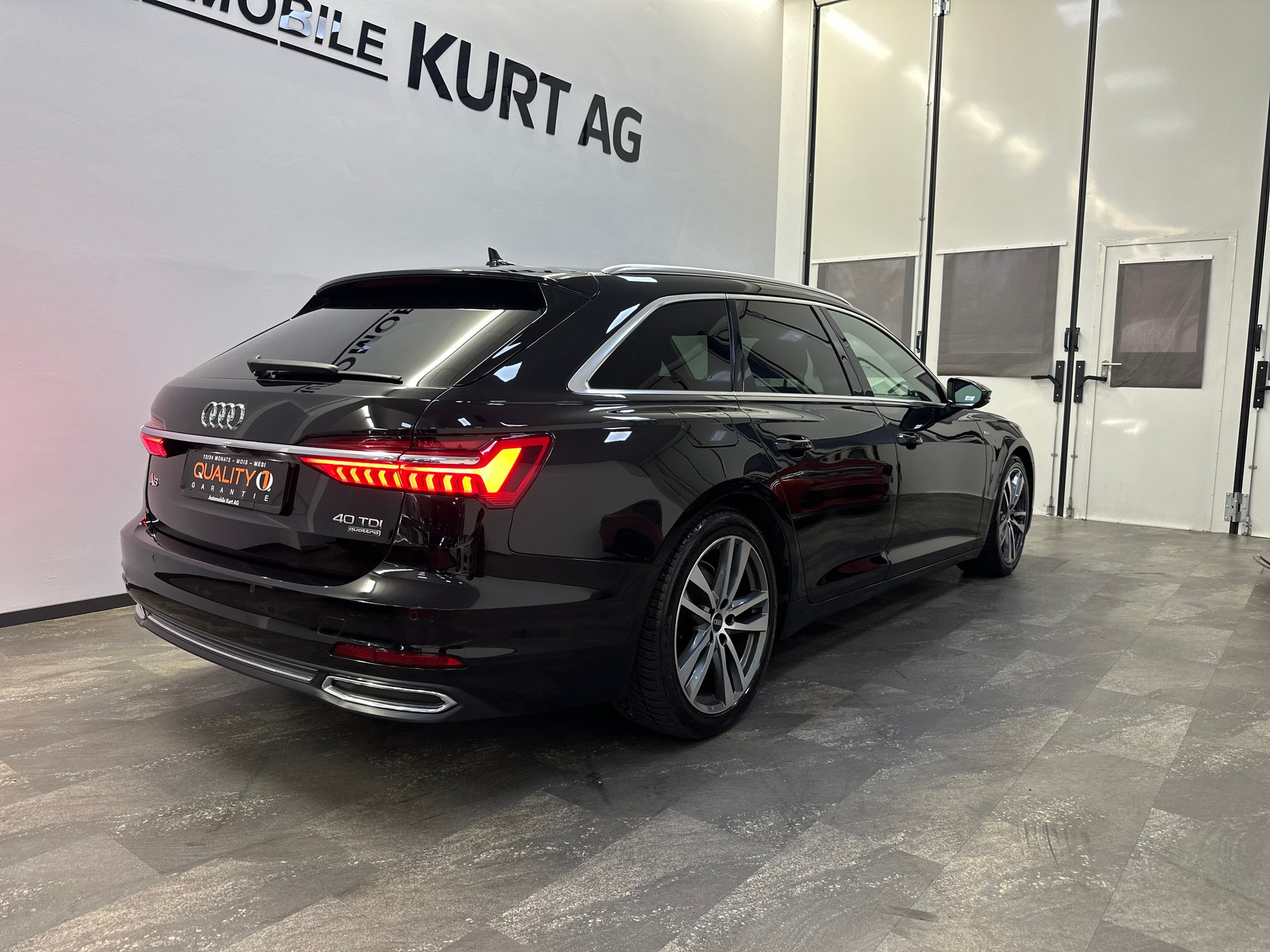 AUDI A6 Avant 40 TDI quattro S-tronic-image-11