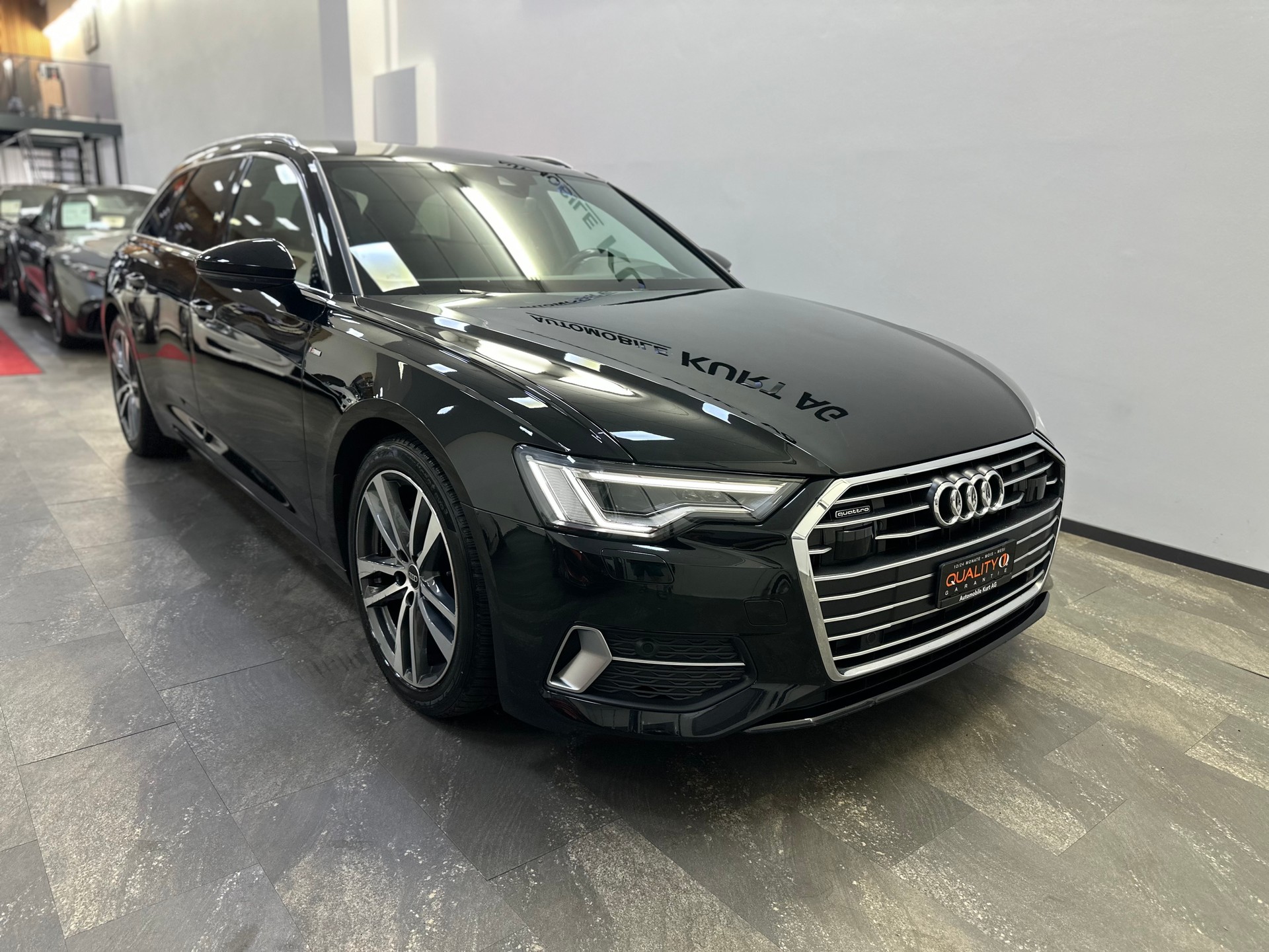 AUDI A6 Avant 40 TDI quattro S-tronic-image-8