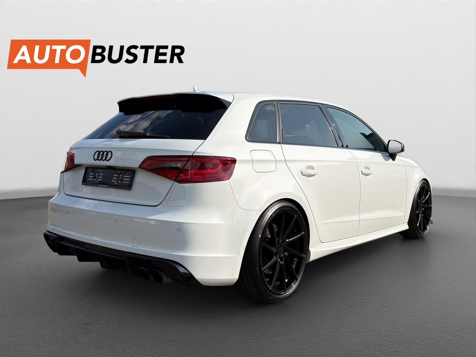 AUDI S3 Sportback 2.0 TFSI quattro S-tronic-image-4