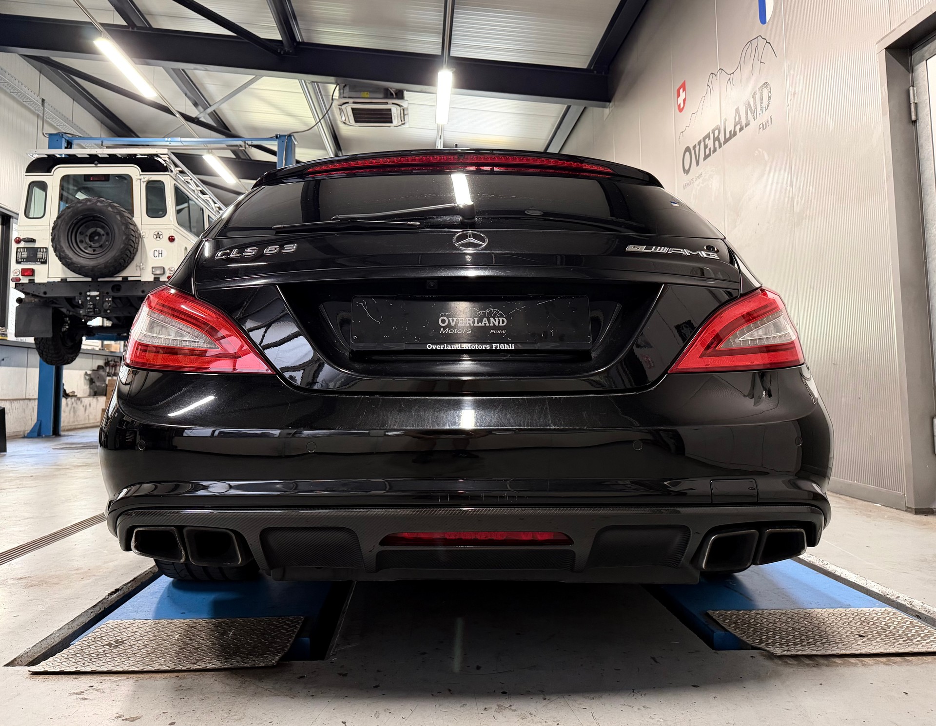MERCEDES-BENZ CLS Shooting Brake 63 AMG S 4Matic Speedshift MCT-image-3