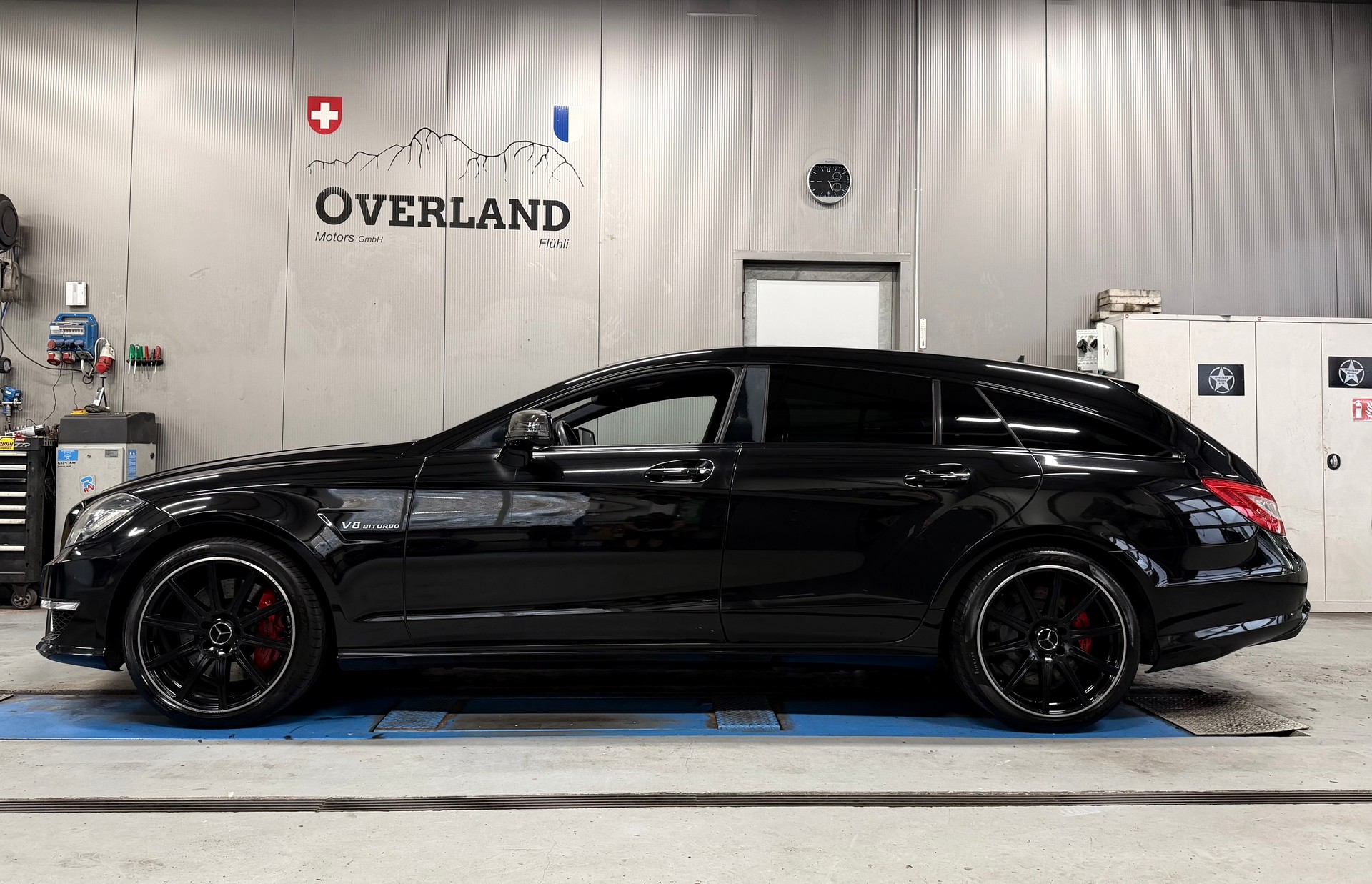 MERCEDES-BENZ CLS Shooting Brake 63 AMG S 4Matic Speedshift MCT-image-1