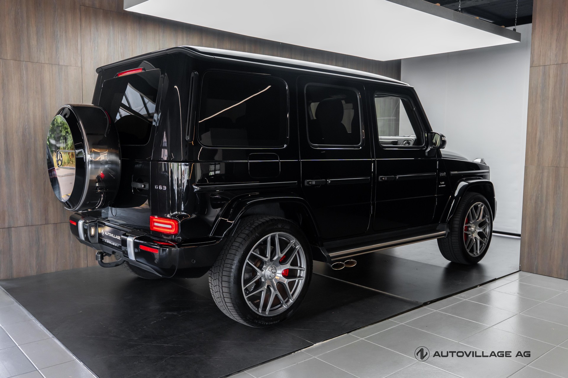 MERCEDES-BENZ G 63 AMG 4x4 Speedshift Plus G-Tronic-showroom-element-1