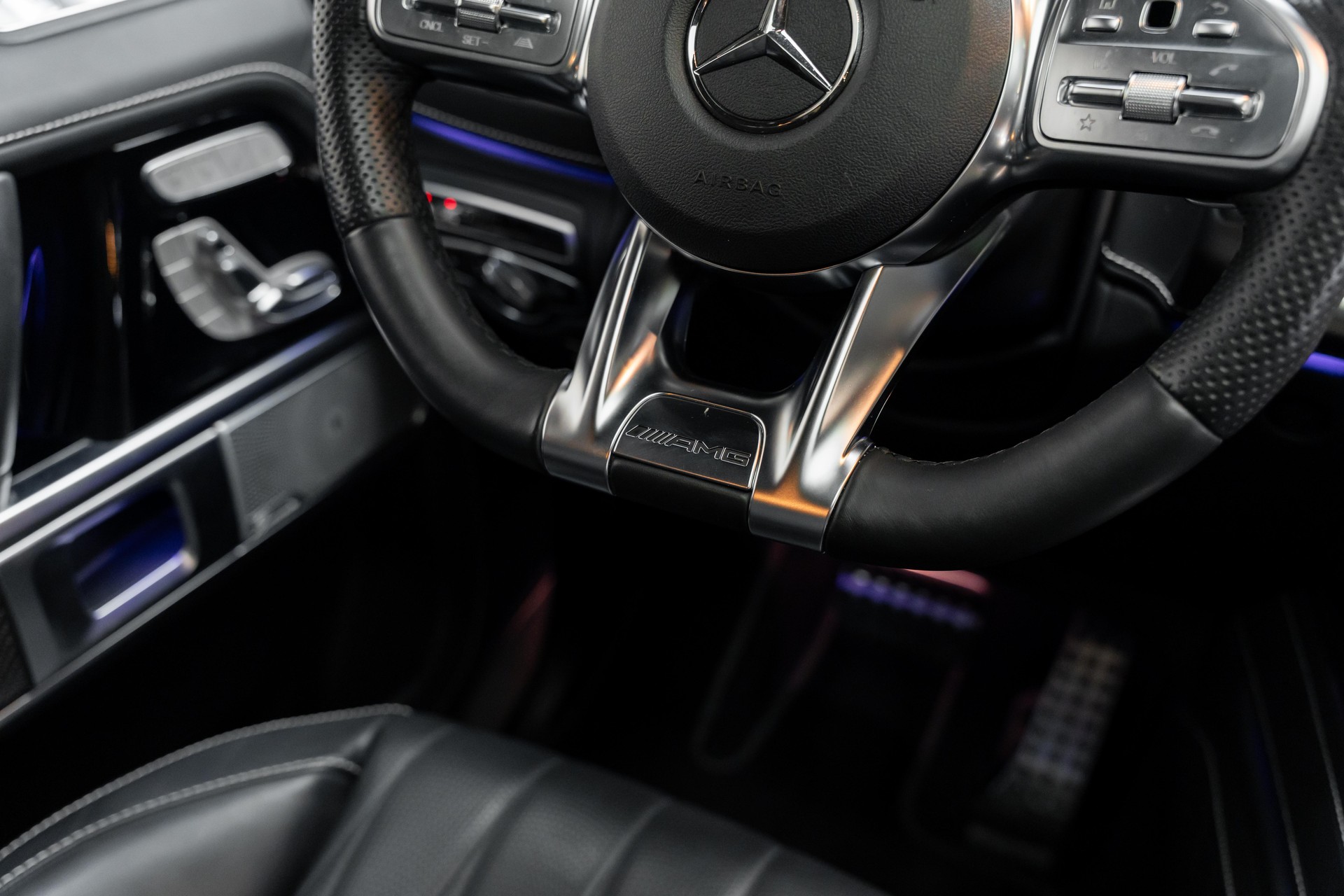 MERCEDES-BENZ G 63 AMG 4x4 Speedshift Plus G-Tronic-image-23