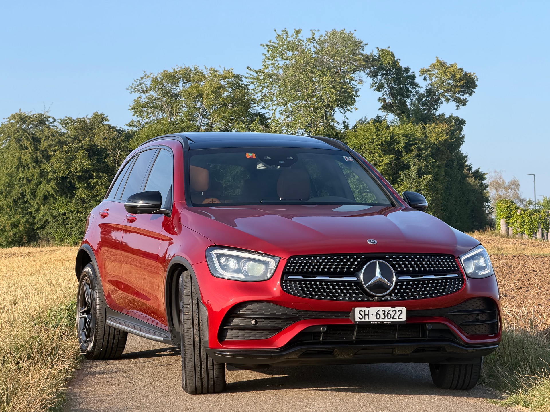MERCEDES-BENZ GLC 300 d AMG Line 4m-image-0