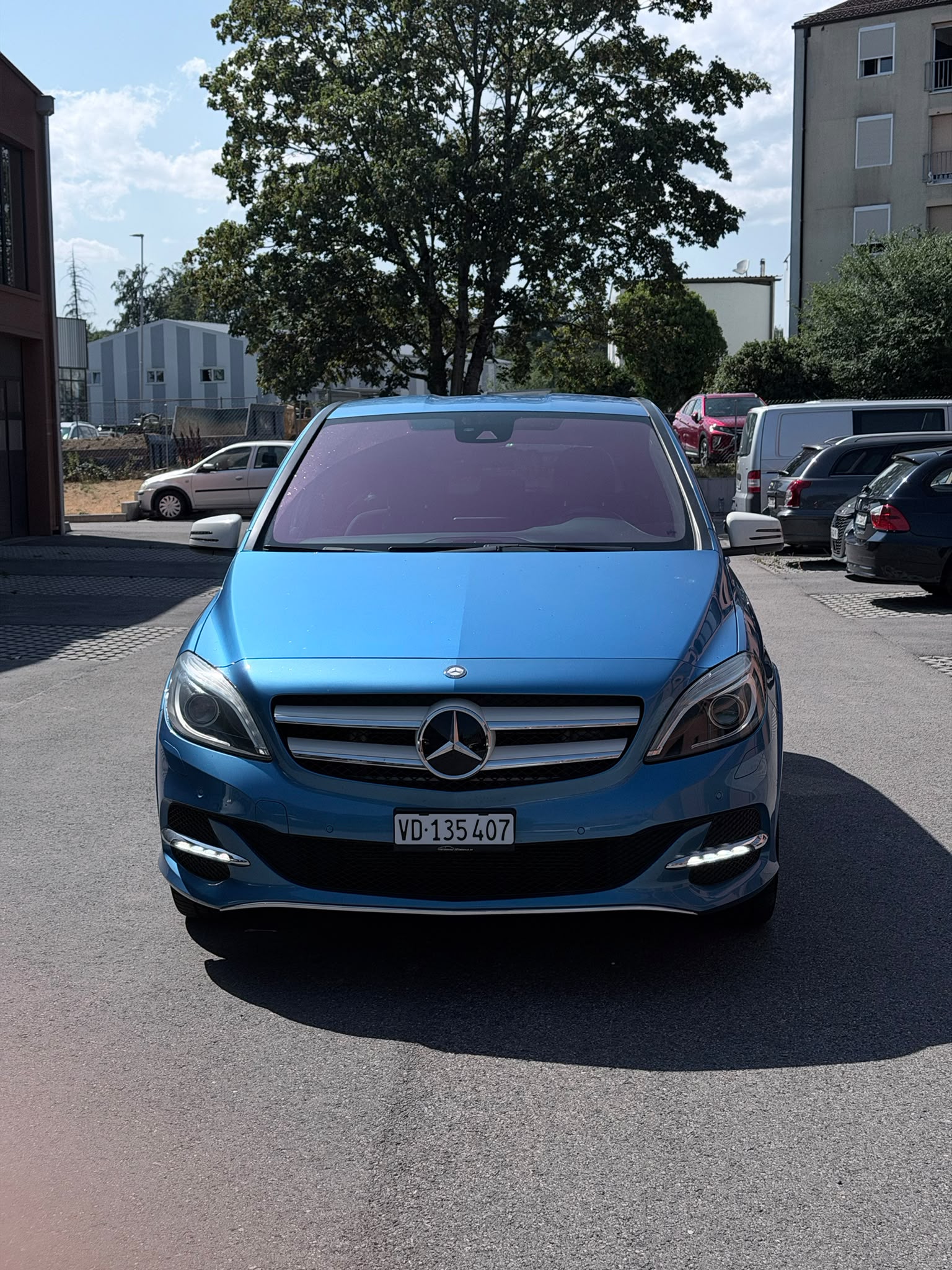 MERCEDES-BENZ B Electric Drive
