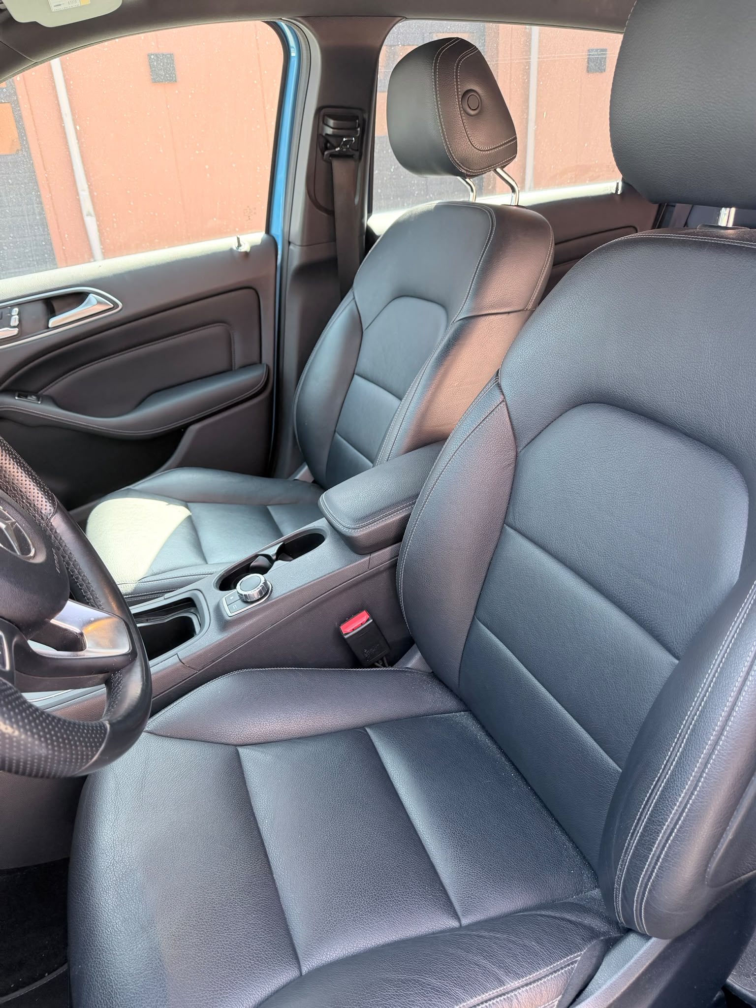 MERCEDES-BENZ B Electric Drive-image-10