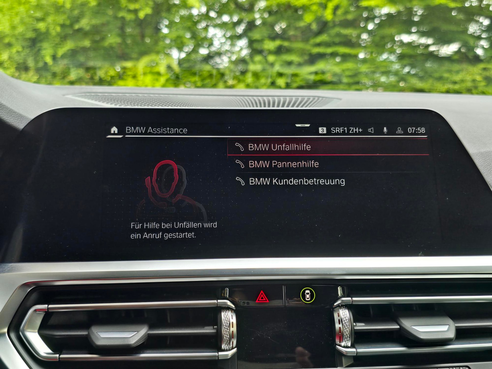 BMW M4 Cabrio Competition M xDrive-image-12