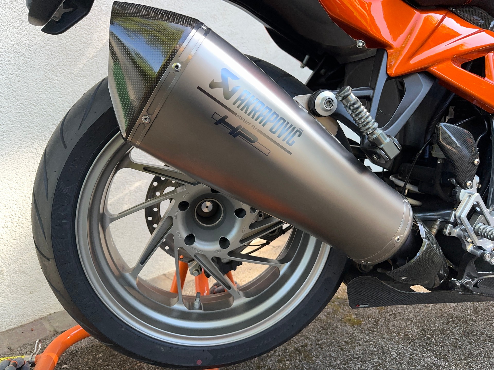 BMW R HP-image-5