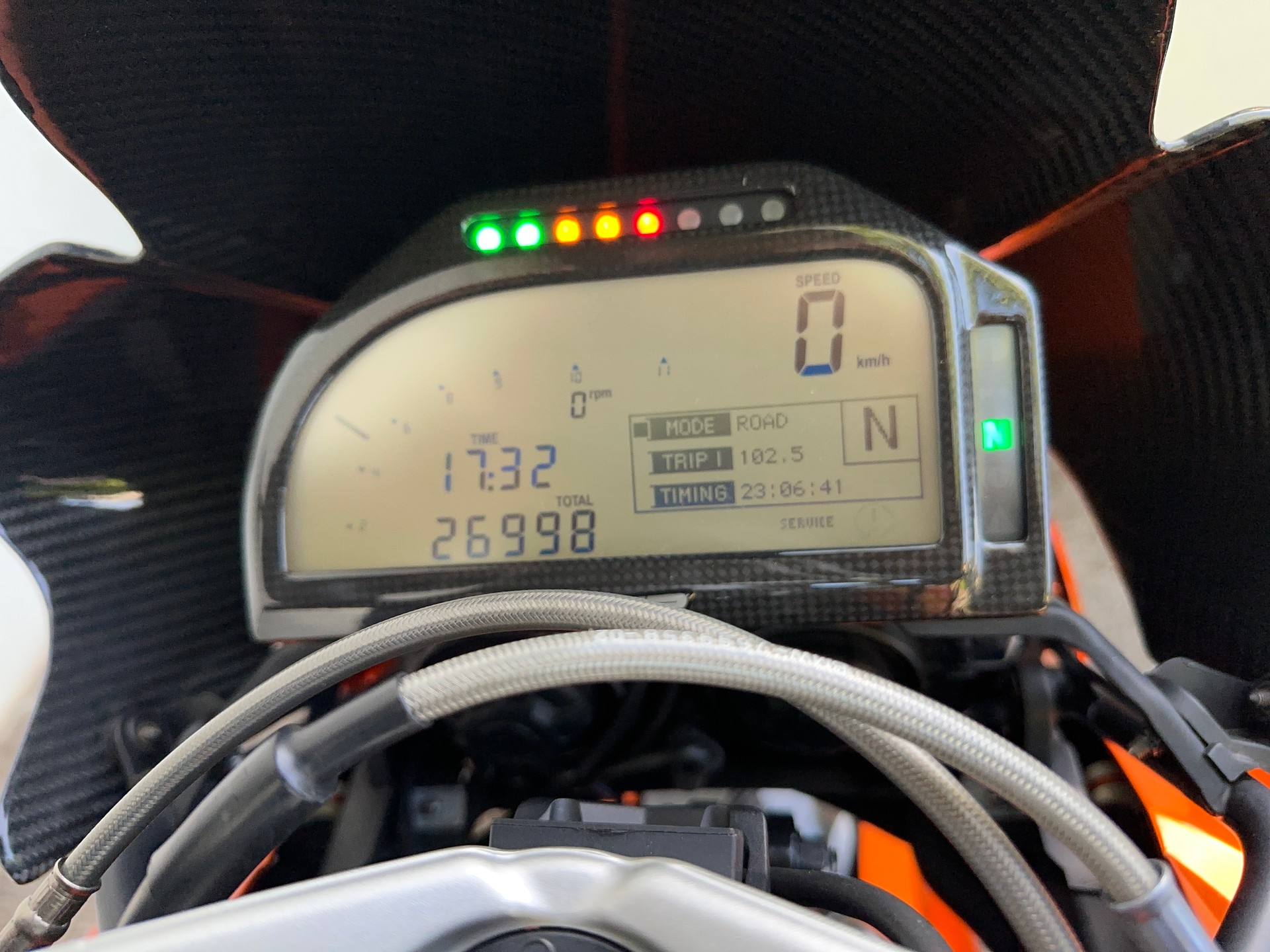 BMW R HP-image-11