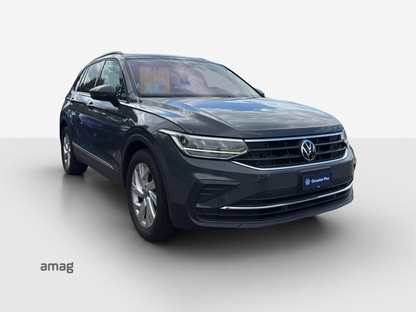 VW Tiguan 2.0TSI Life 4Motion DSG-image-5