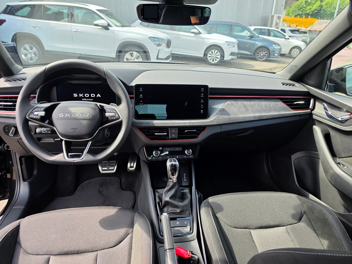 SKODA Kamiq 1.0 TSI Dynamic DSG-image-9