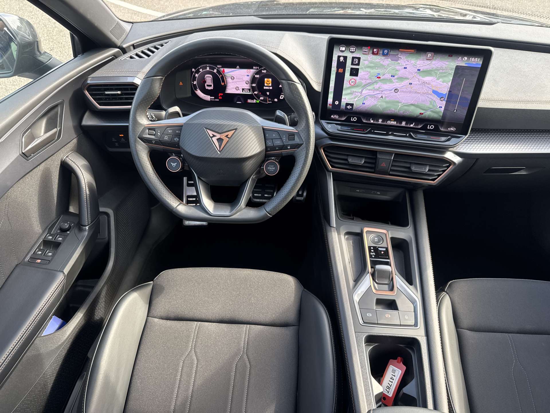 CUPRA LEON ST 1.5 eTSI DSG-Automat-image-4
