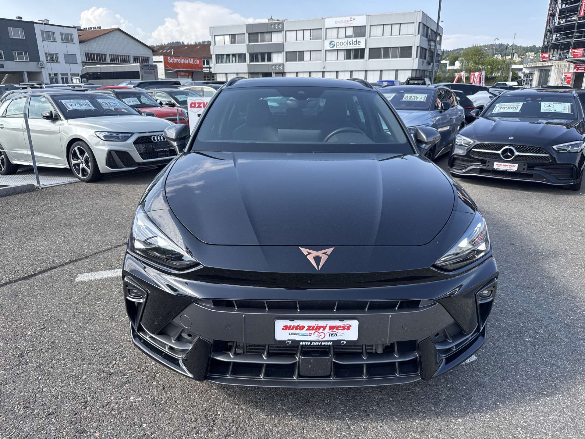 CUPRA LEON ST 1.5 eTSI DSG-Automat-image-13