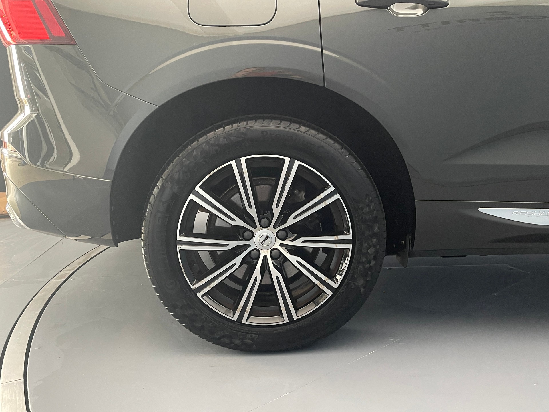 VOLVO XC60 2.0 T6 TE Inscription eAWD-image-5