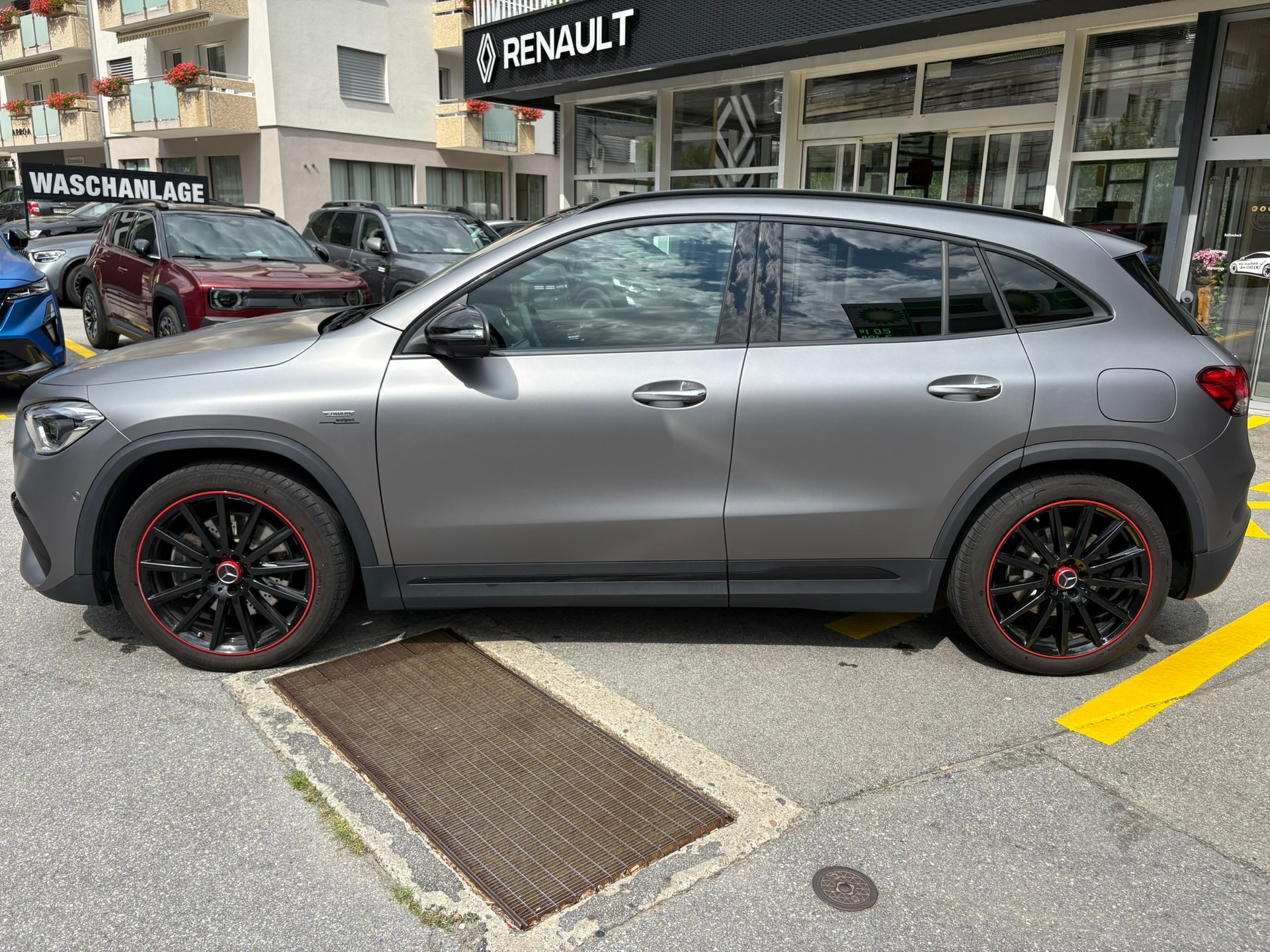 MERCEDES-BENZ GLA 250 Edition 1. 4Matic-image-7
