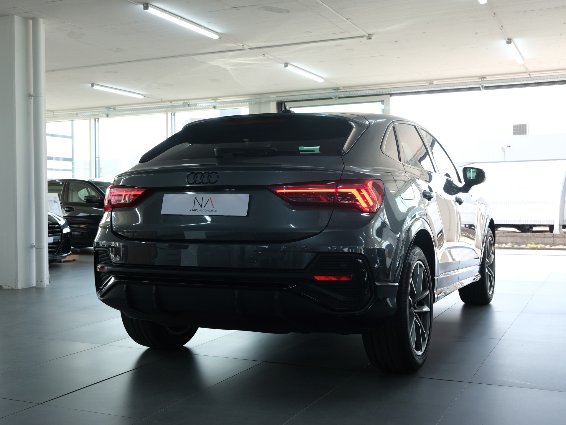 AUDI Q3 Sportback 35 TFSI S line S-tronic *360 Kamera* *S-Line* *Carplay*-image-2