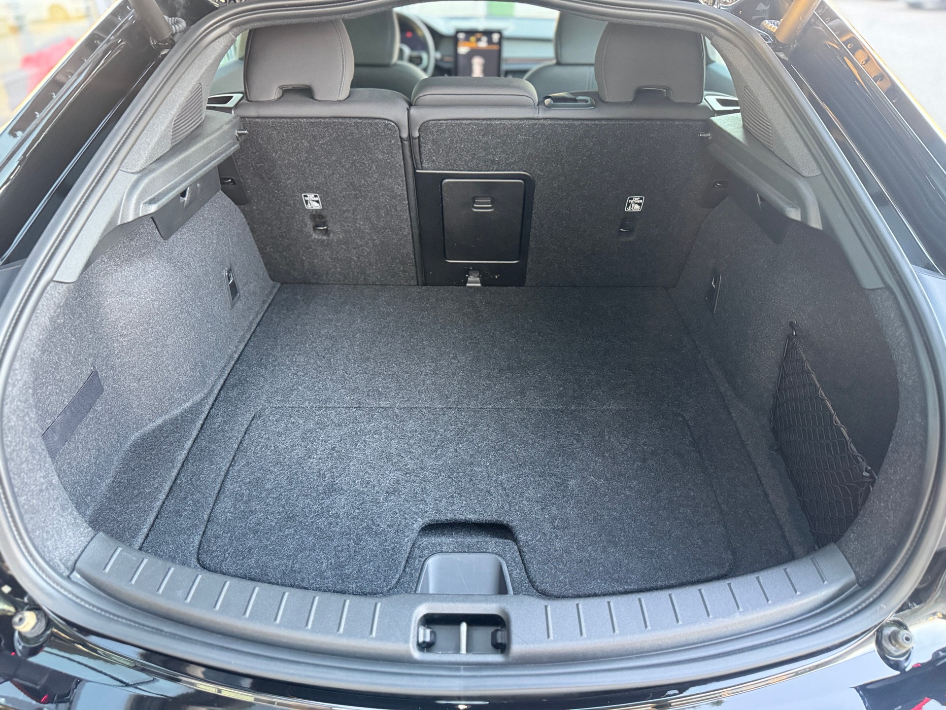 POLESTAR Polestar 2 Long Range Dual 78 kWh MY23-image-11