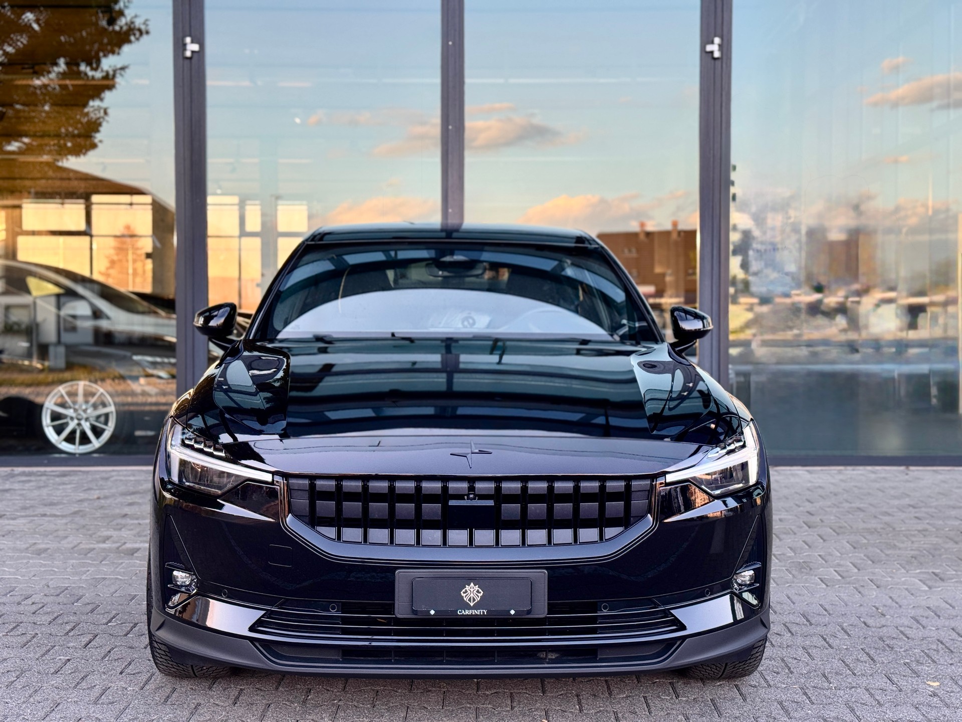 POLESTAR Polestar 2 Long Range Dual 78 kWh MY23-image-1