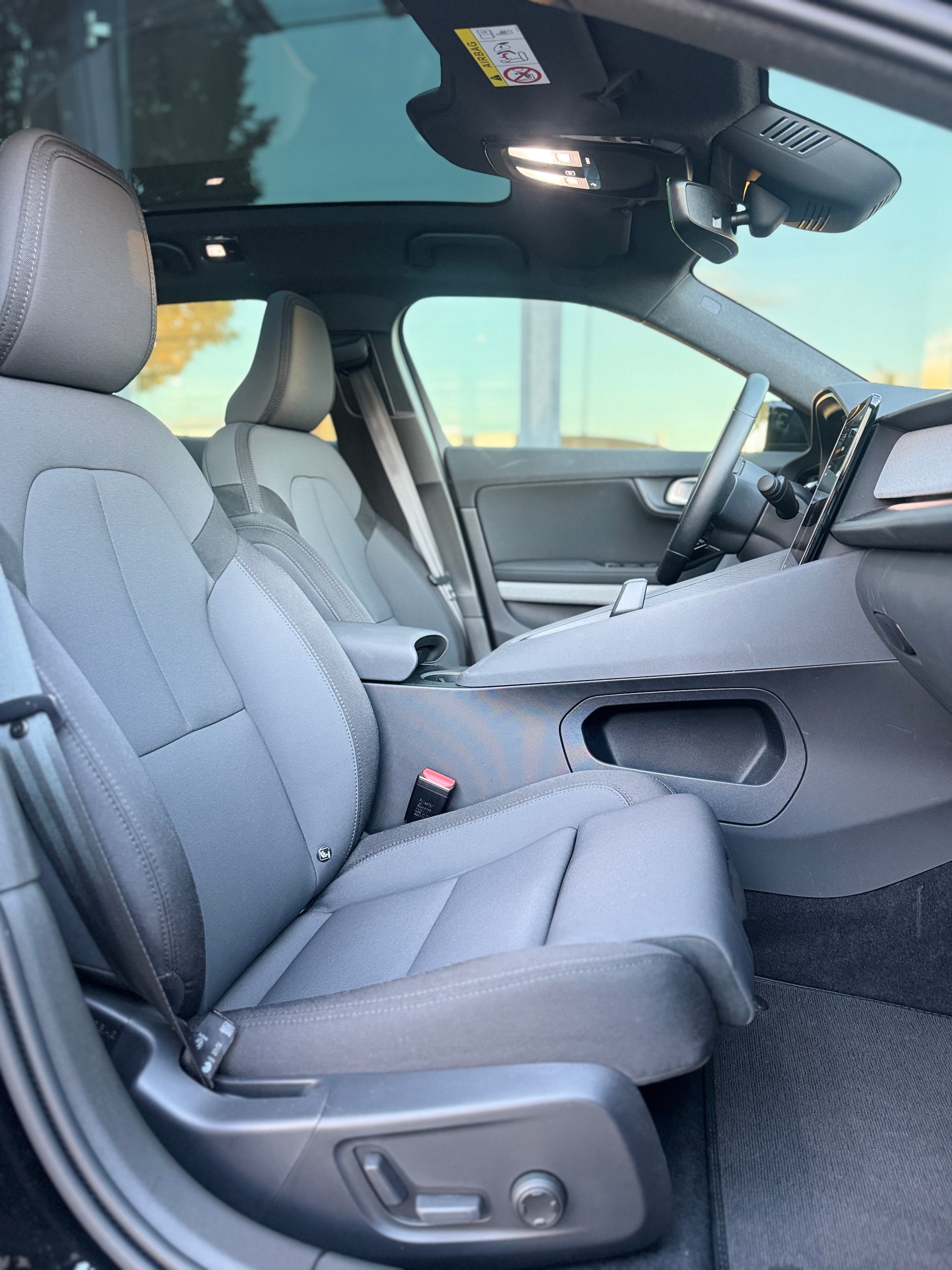 POLESTAR Polestar 2 Long Range Dual 78 kWh MY23-image-10