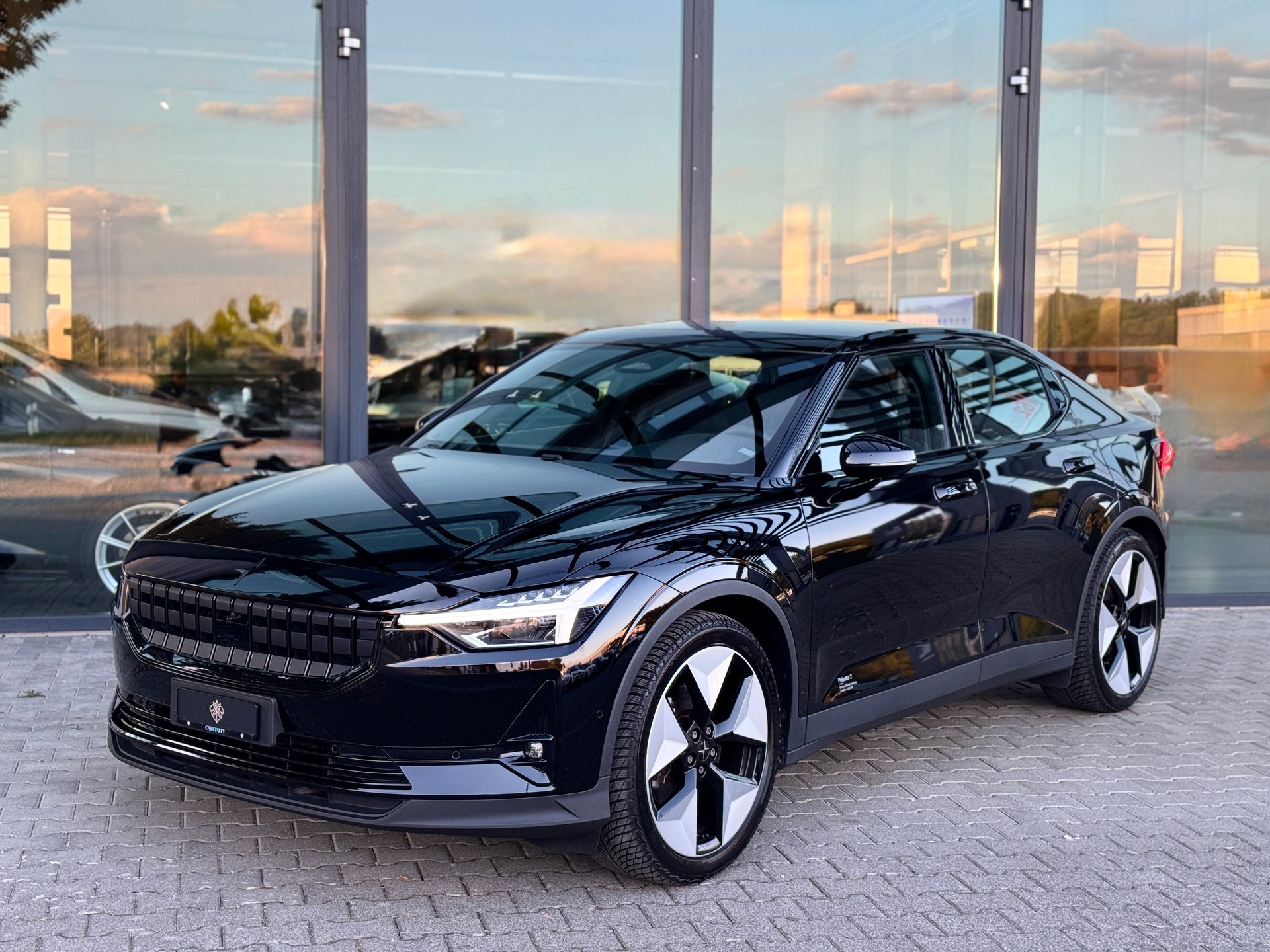 POLESTAR Polestar 2 Long Range Dual 78 kWh MY23-image-2