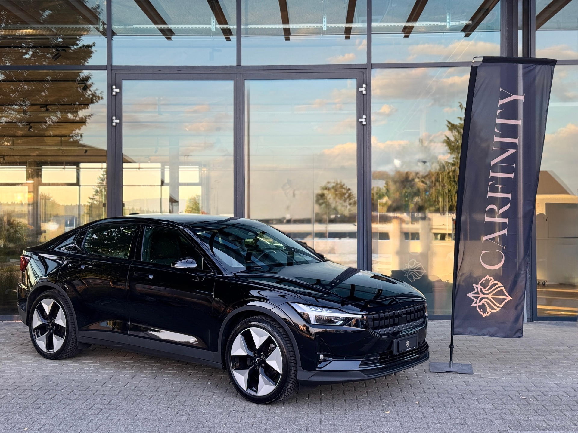 POLESTAR Polestar 2 Long Range Dual 78 kWh MY23-image-0