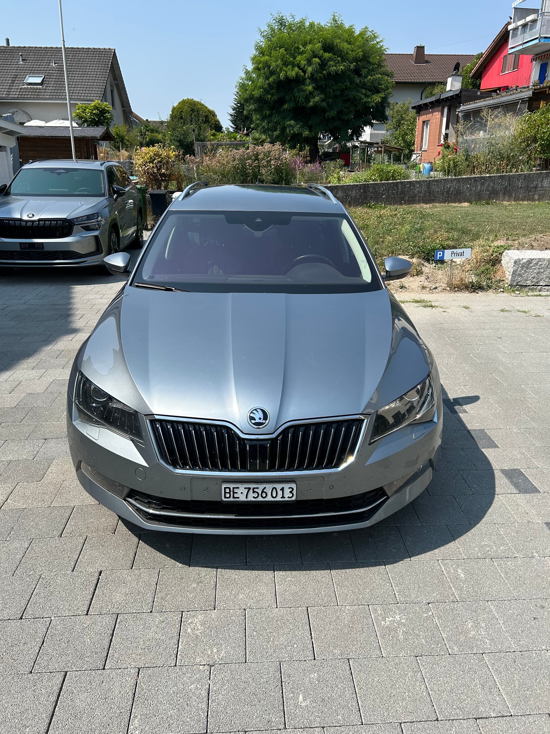 SKODA 2.0 TSI 220 Style DSG-image-3