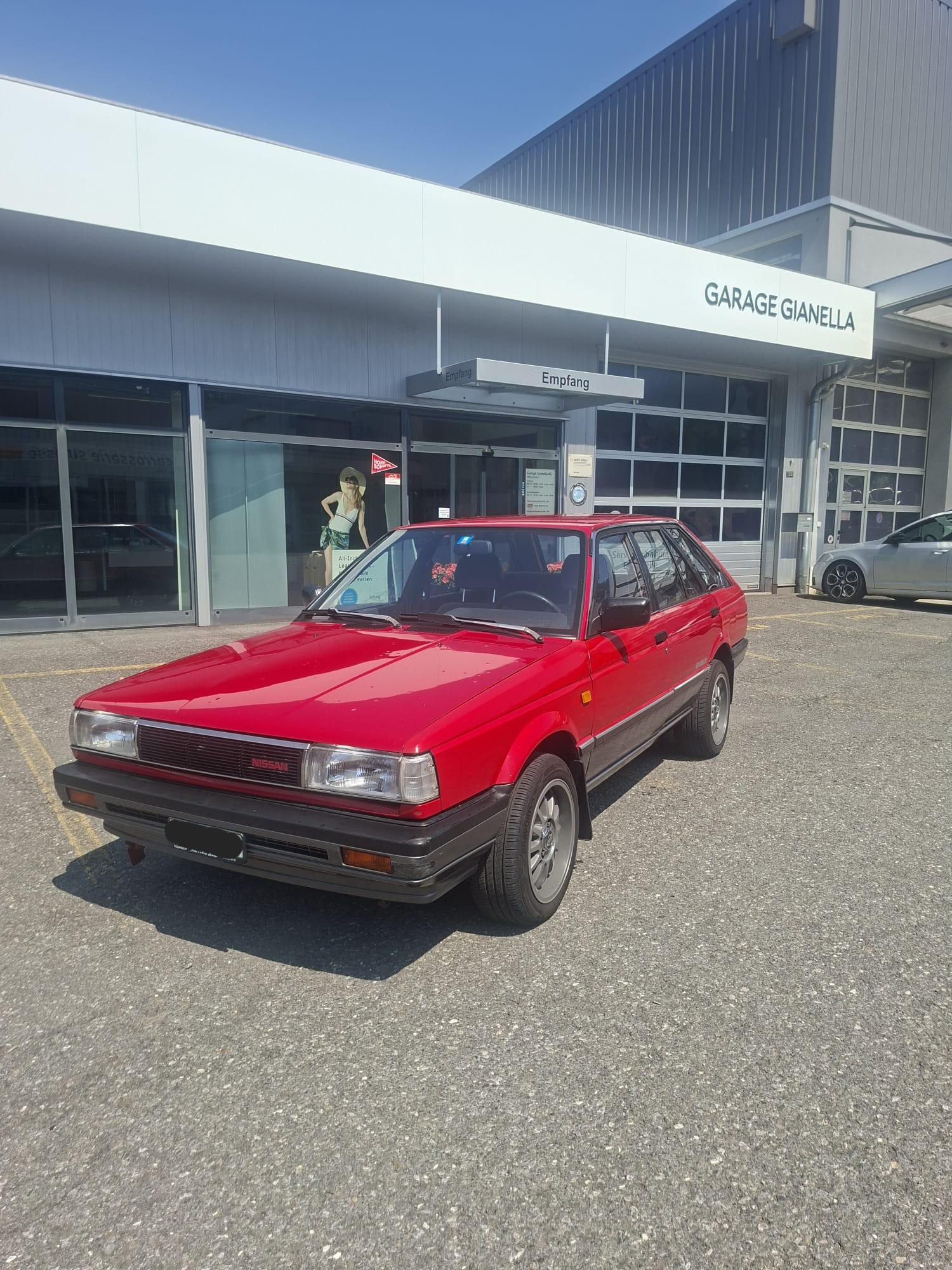NISSAN 1.6 SGX-image-0