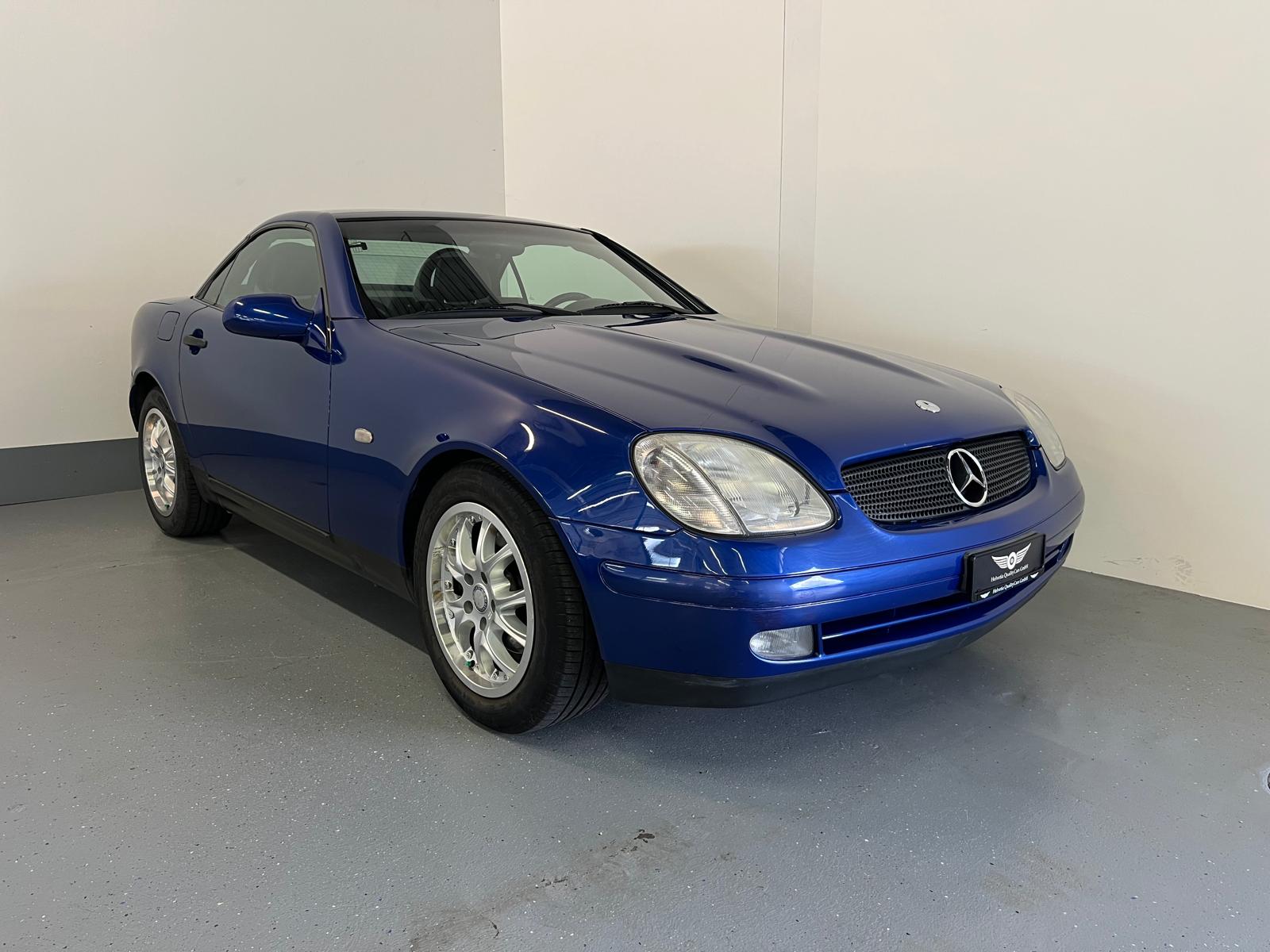 MERCEDES-BENZ SLK 200-showroom-element-2