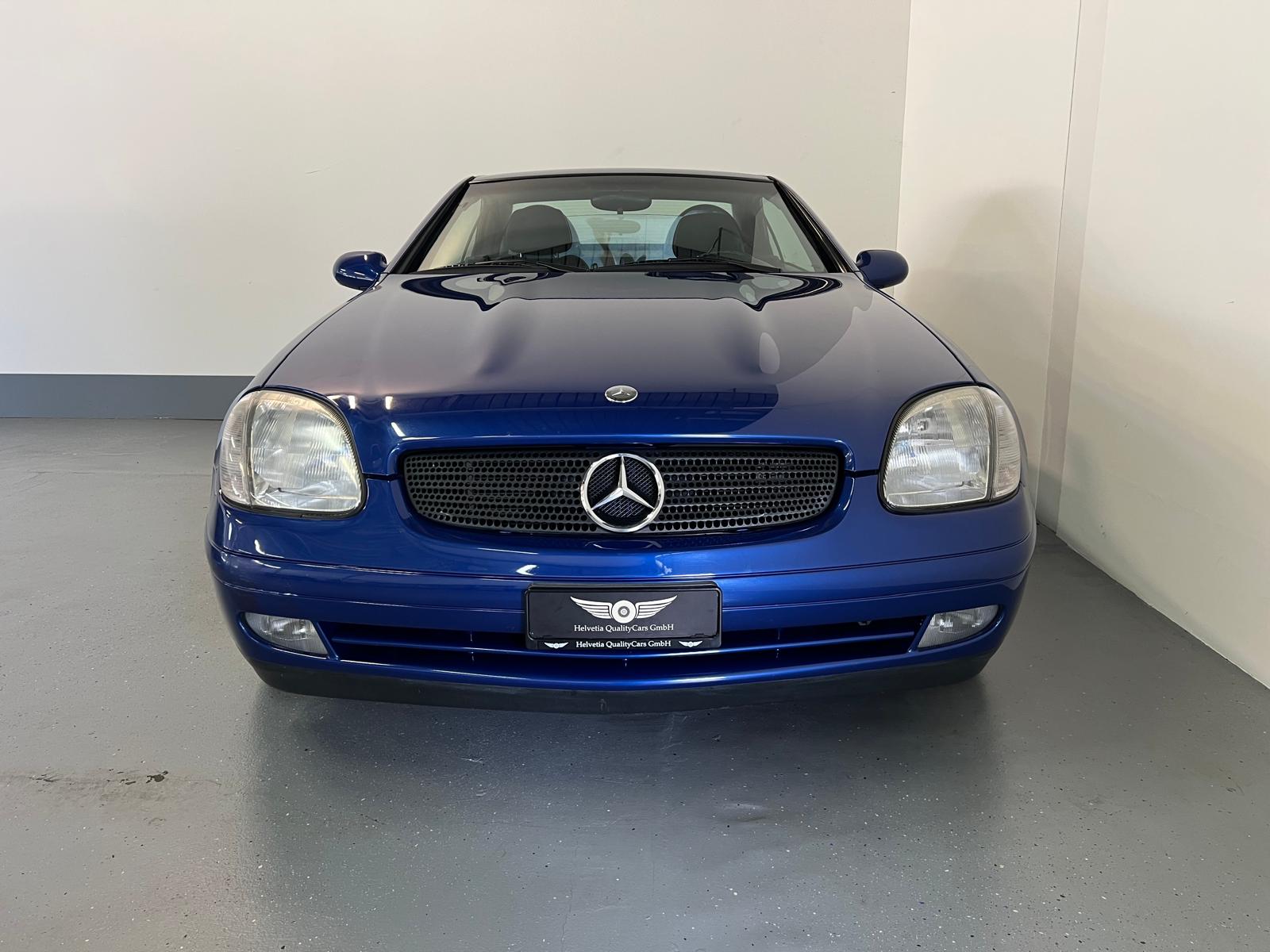 MERCEDES-BENZ SLK 200-image-11