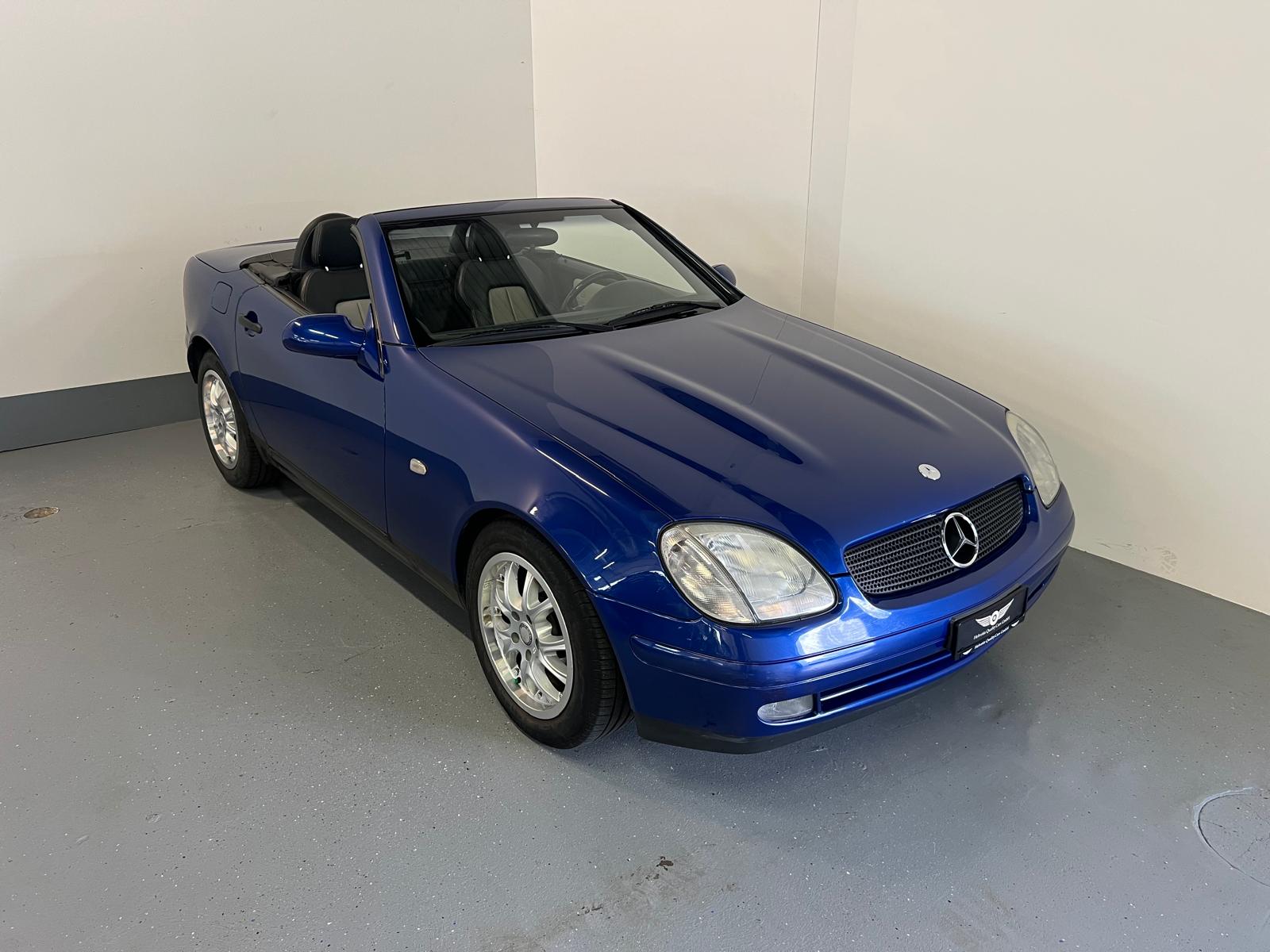 MERCEDES-BENZ SLK 200-image-4