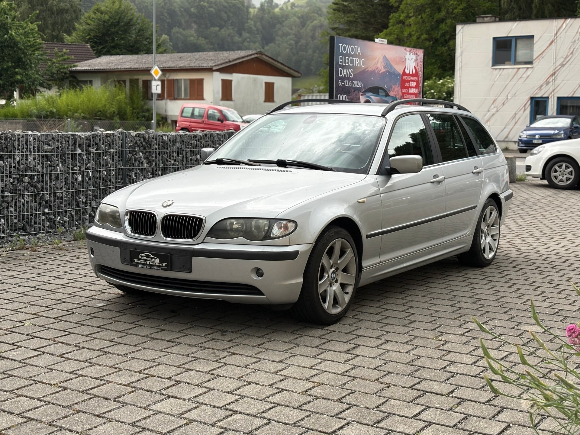 BMW 320i Touring Frisch ab MFK 26.06.2026-image-1