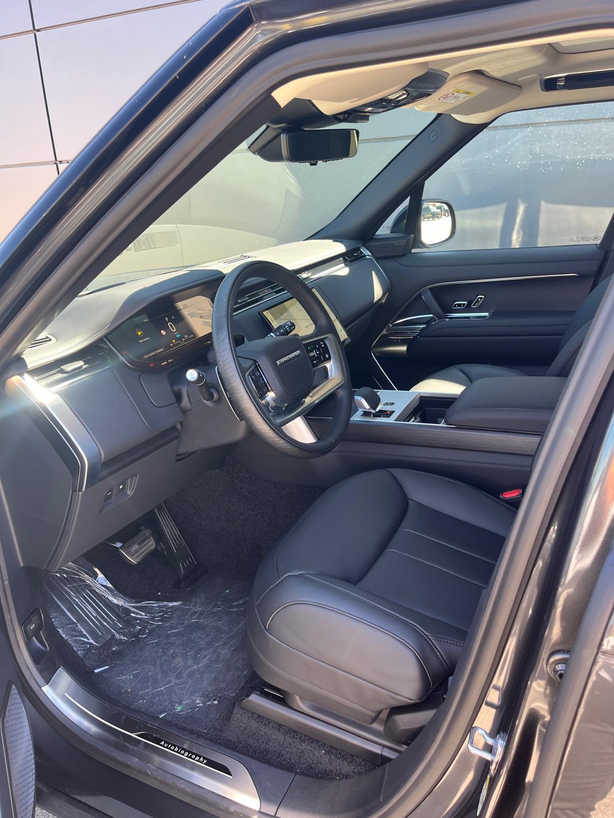 LAND ROVER Range Rover Autobiography 3.0 PHEV 550 AWD-image-9