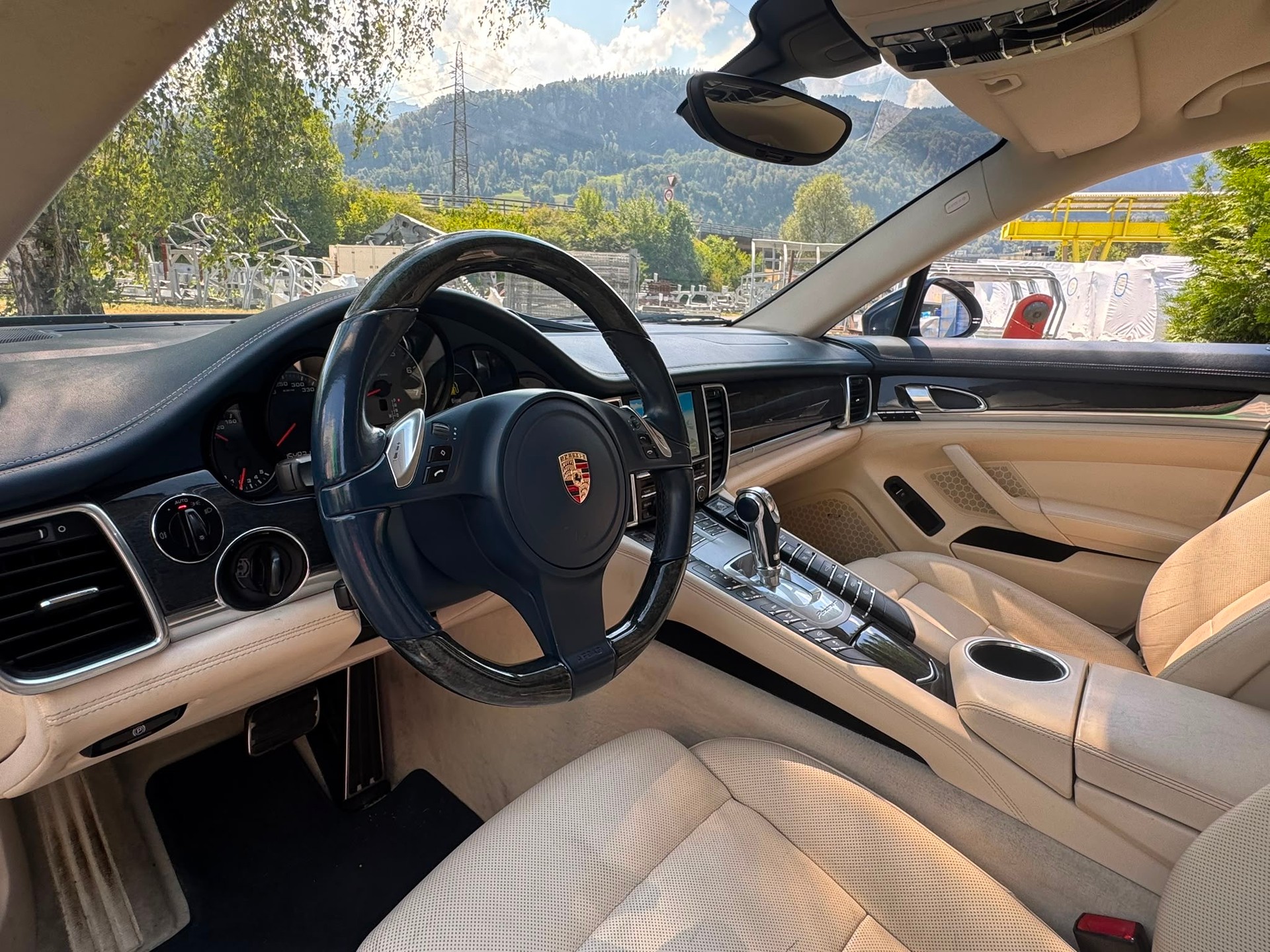PORSCHE Panamera 4S 4.8 PDK-image-12