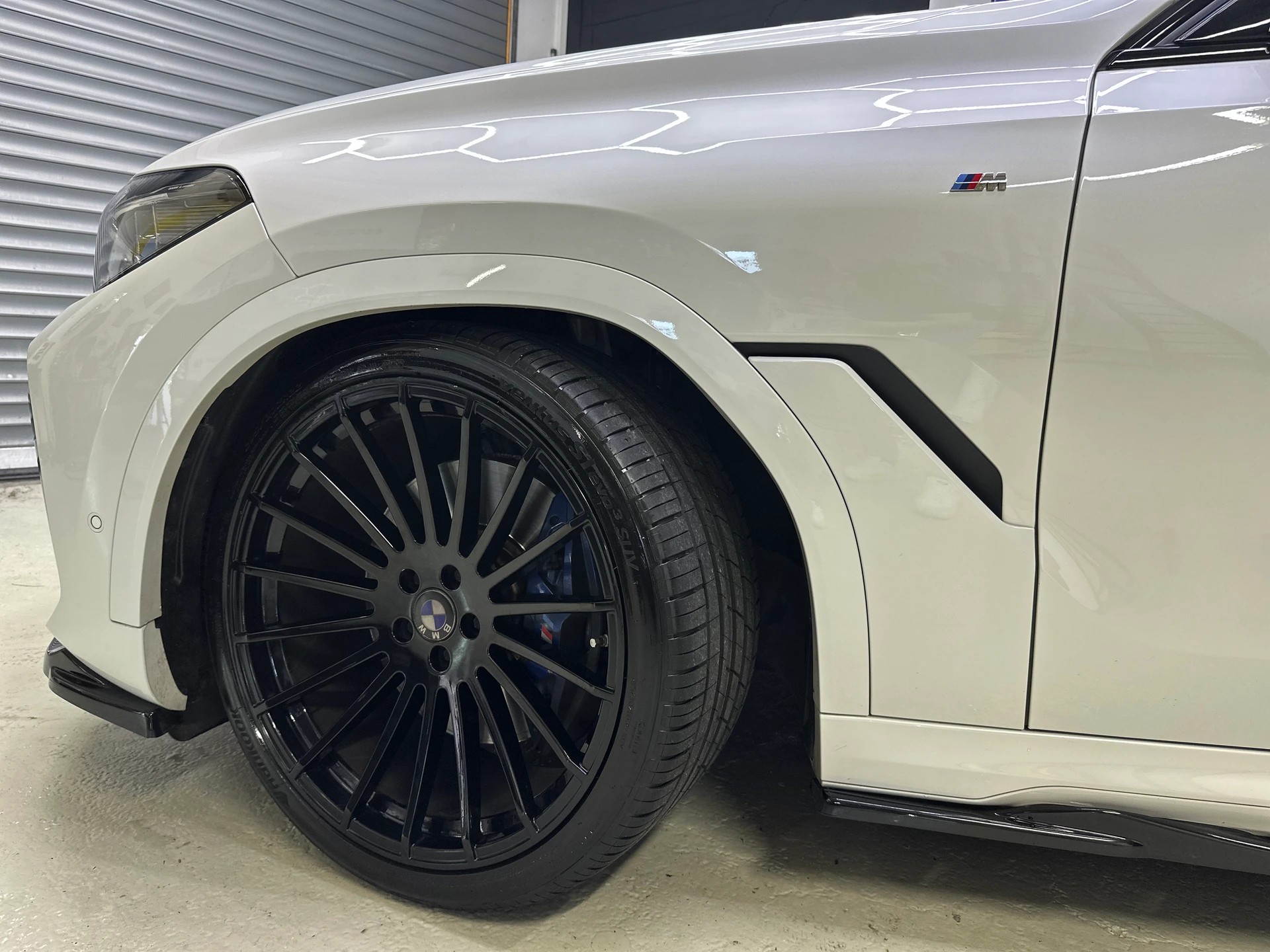 BMW X6 xDrive 48V 40d Steptronic M Sport-image-3