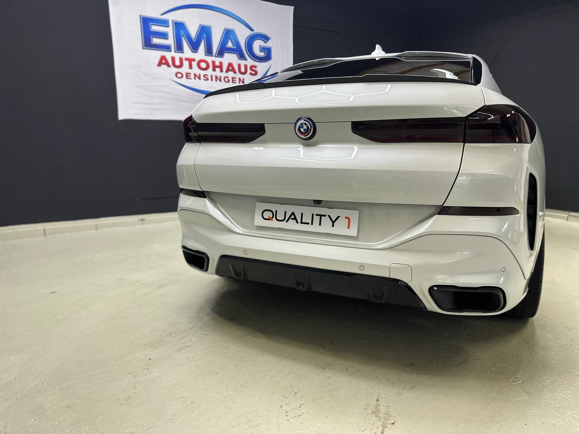 BMW X6 xDrive 48V 40d Steptronic M Sport-image-6