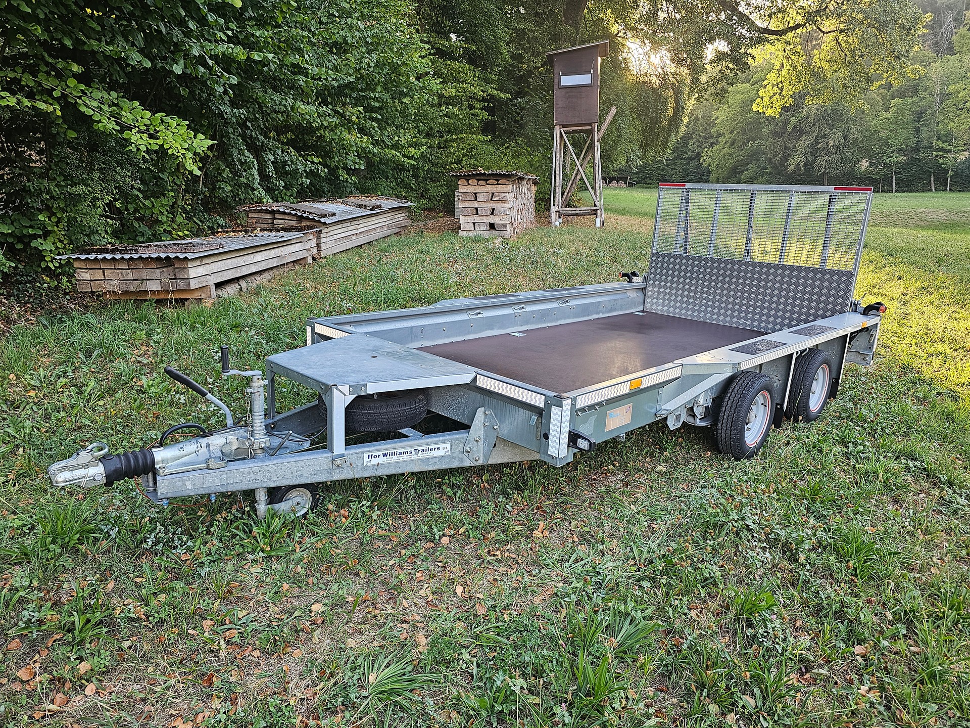 IFOR Baumaschinenanhänger 3,5T