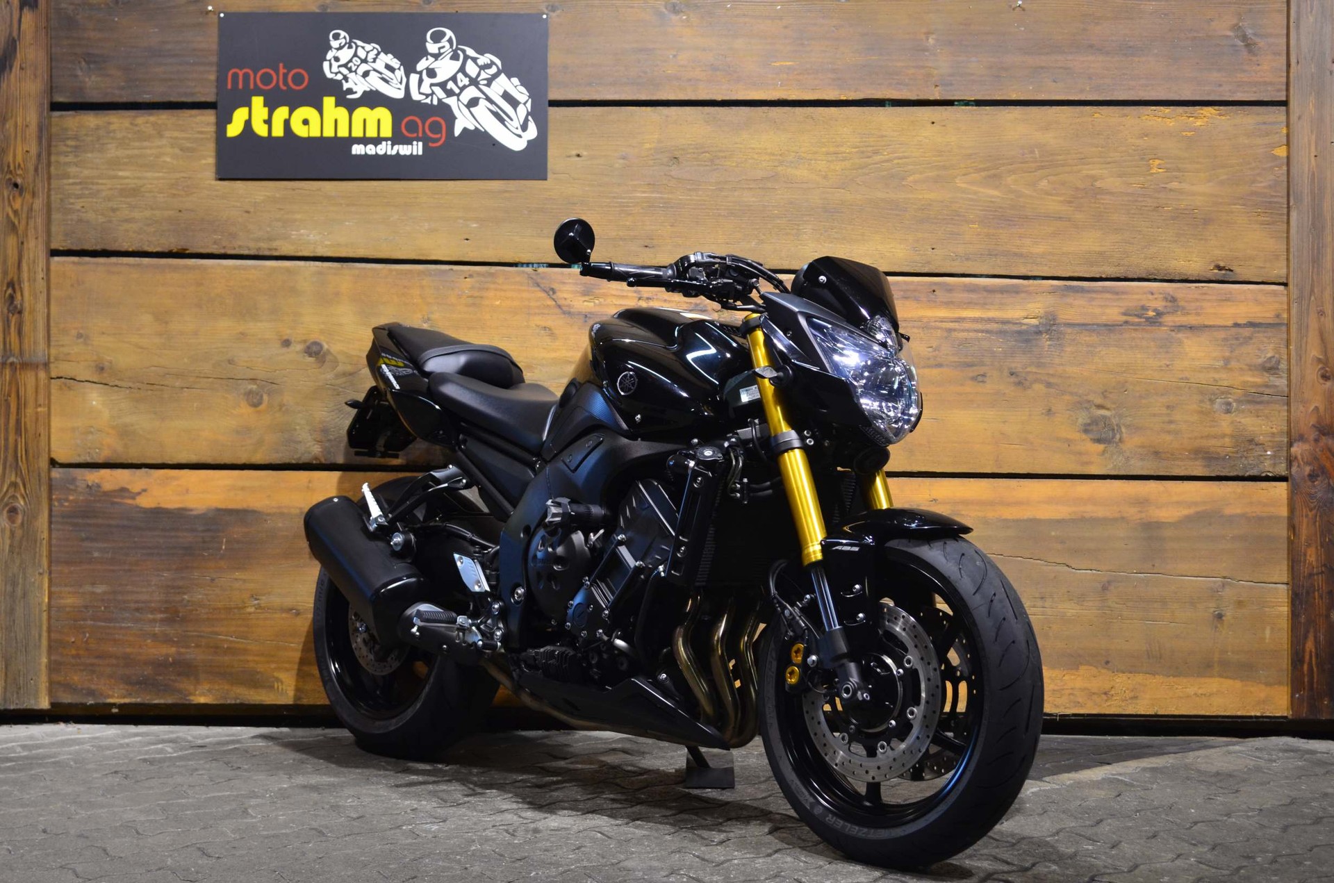 YAMAHA FZ8 N ABS