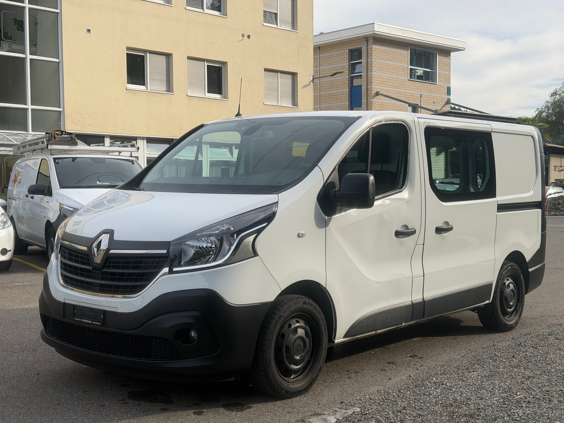 RENAULT Trafic 2.0 Energy dCi 120 3.0t Business L1H1