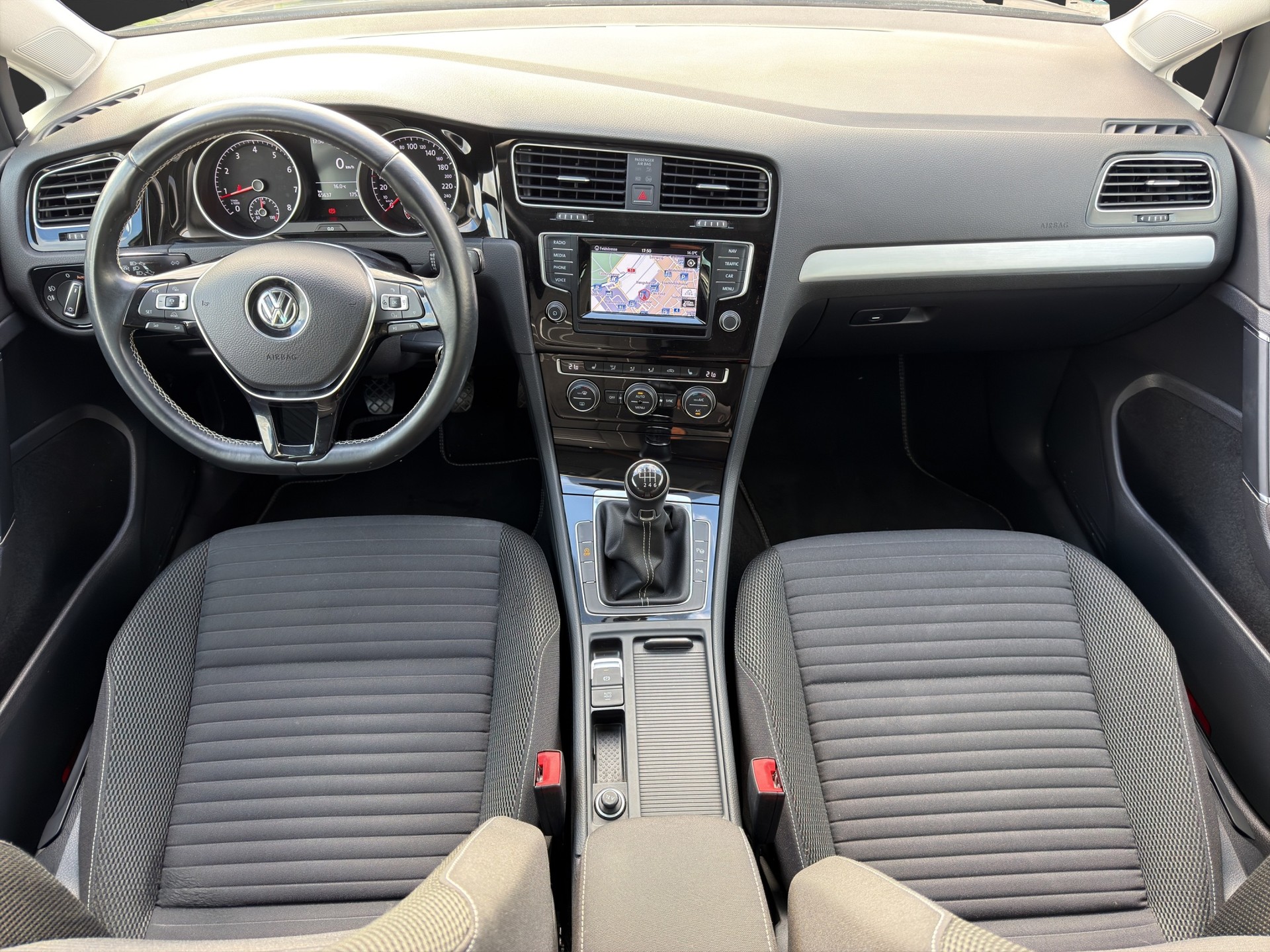 VW Golf 1.2 TSI Cup-image-3