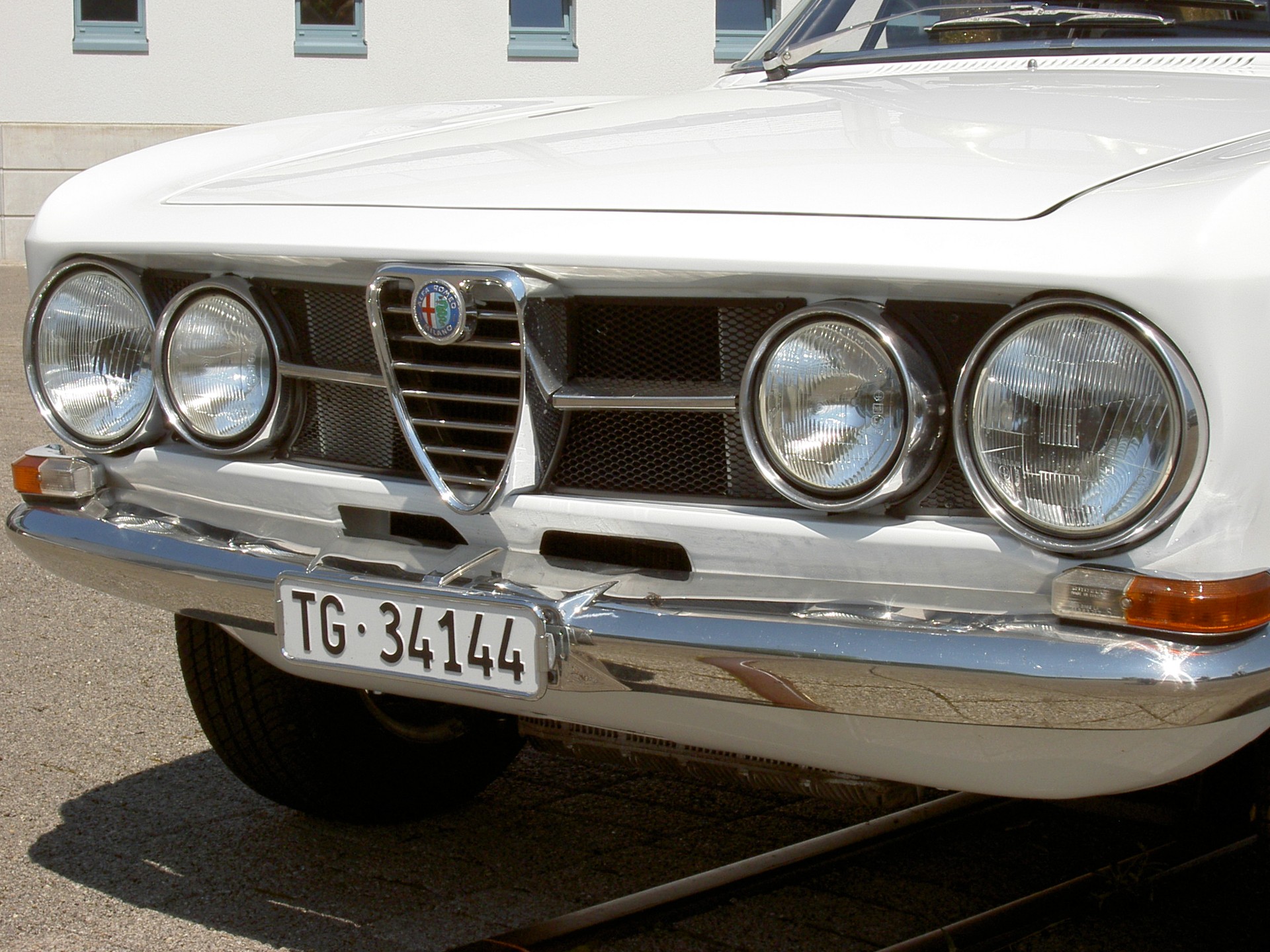 ALFA ROMEO 1750 GTV (VETERAN)-image-4