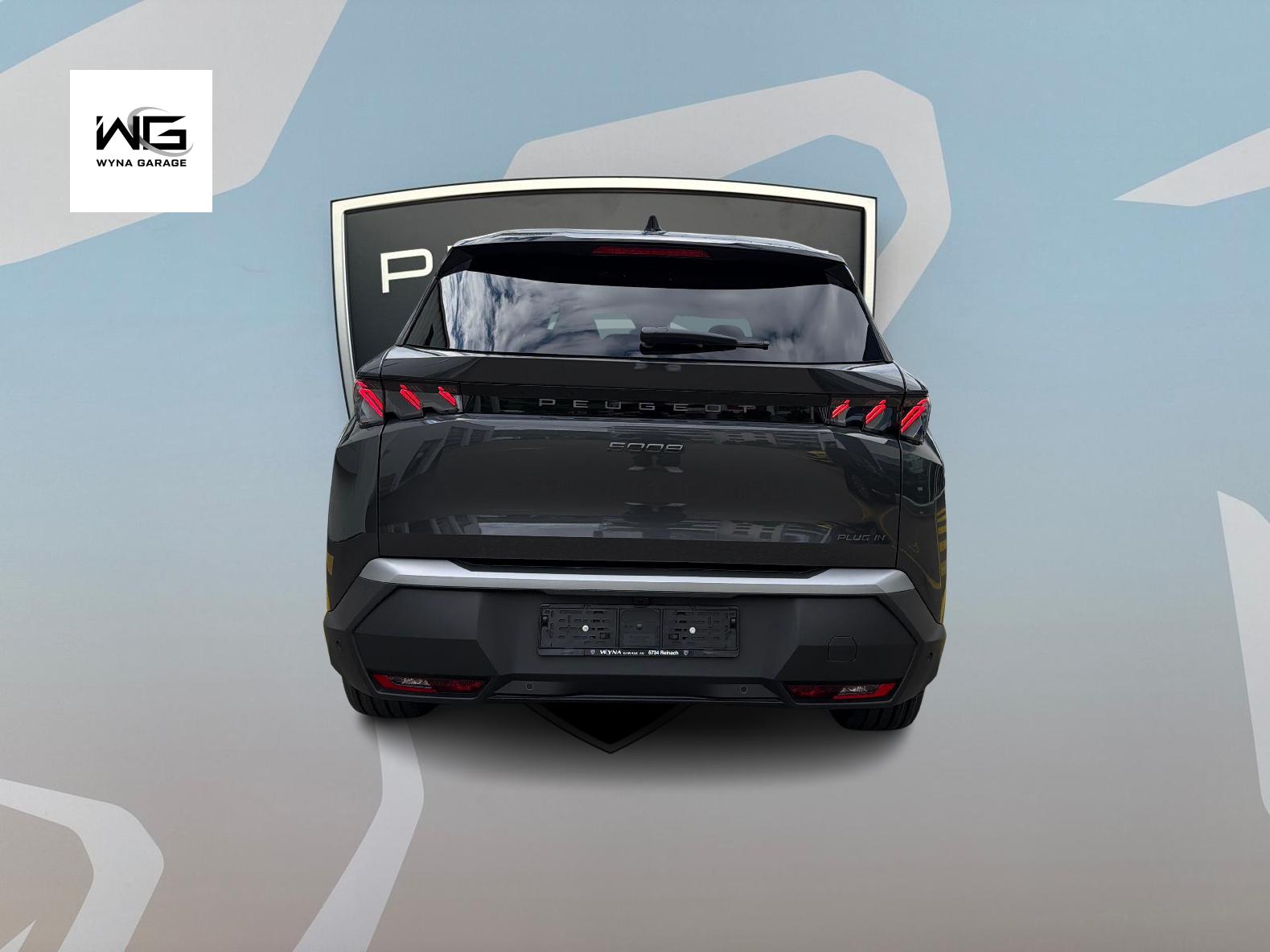 PEUGEOT 5008 1.6 PHEV 225 GT Exclusive-image-3