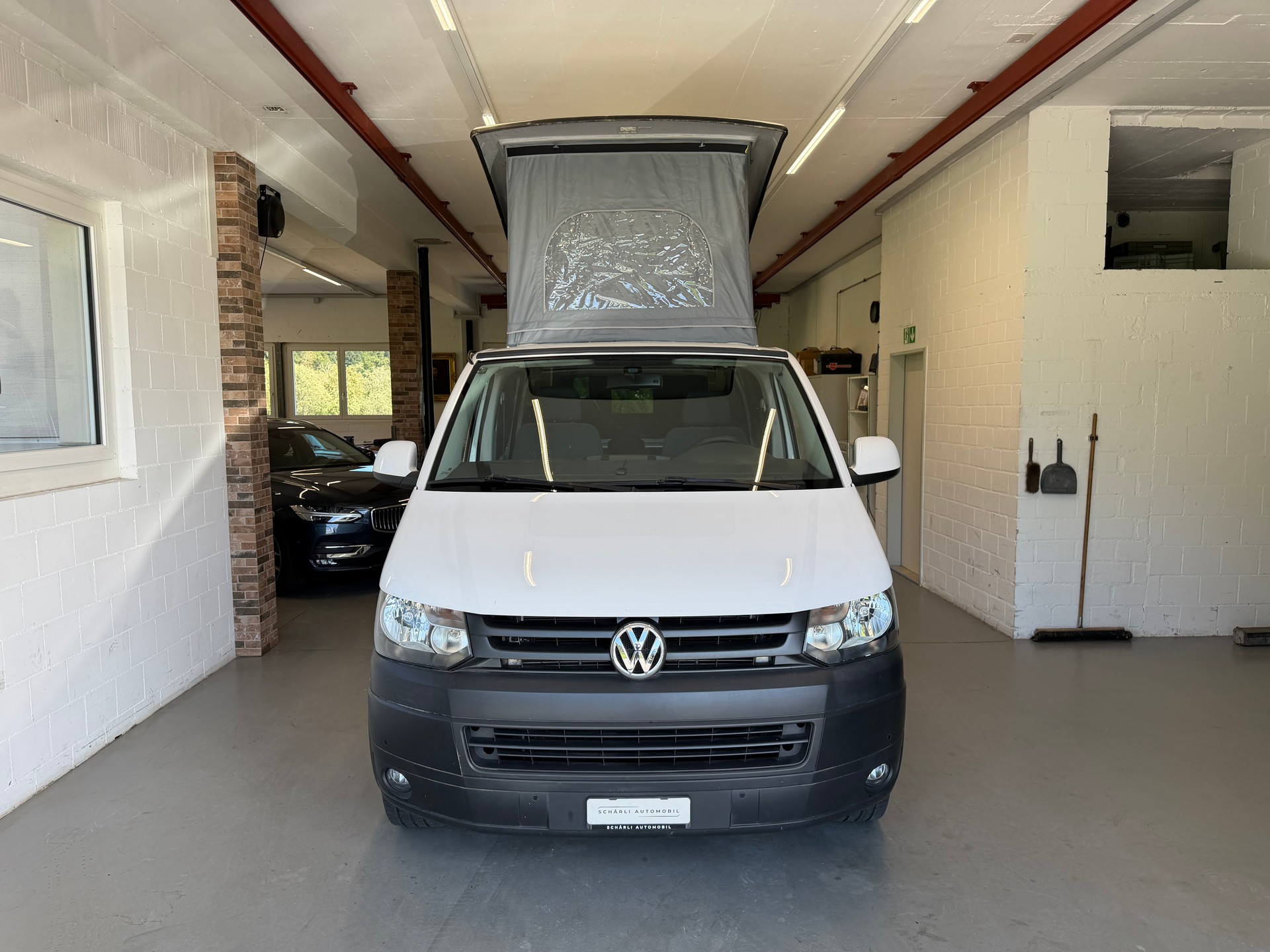 VW California 2.0 TDI 140 DSG-image-1