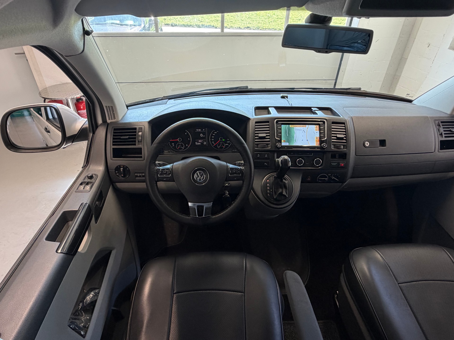 VW California 2.0 TDI 140 DSG-image-12