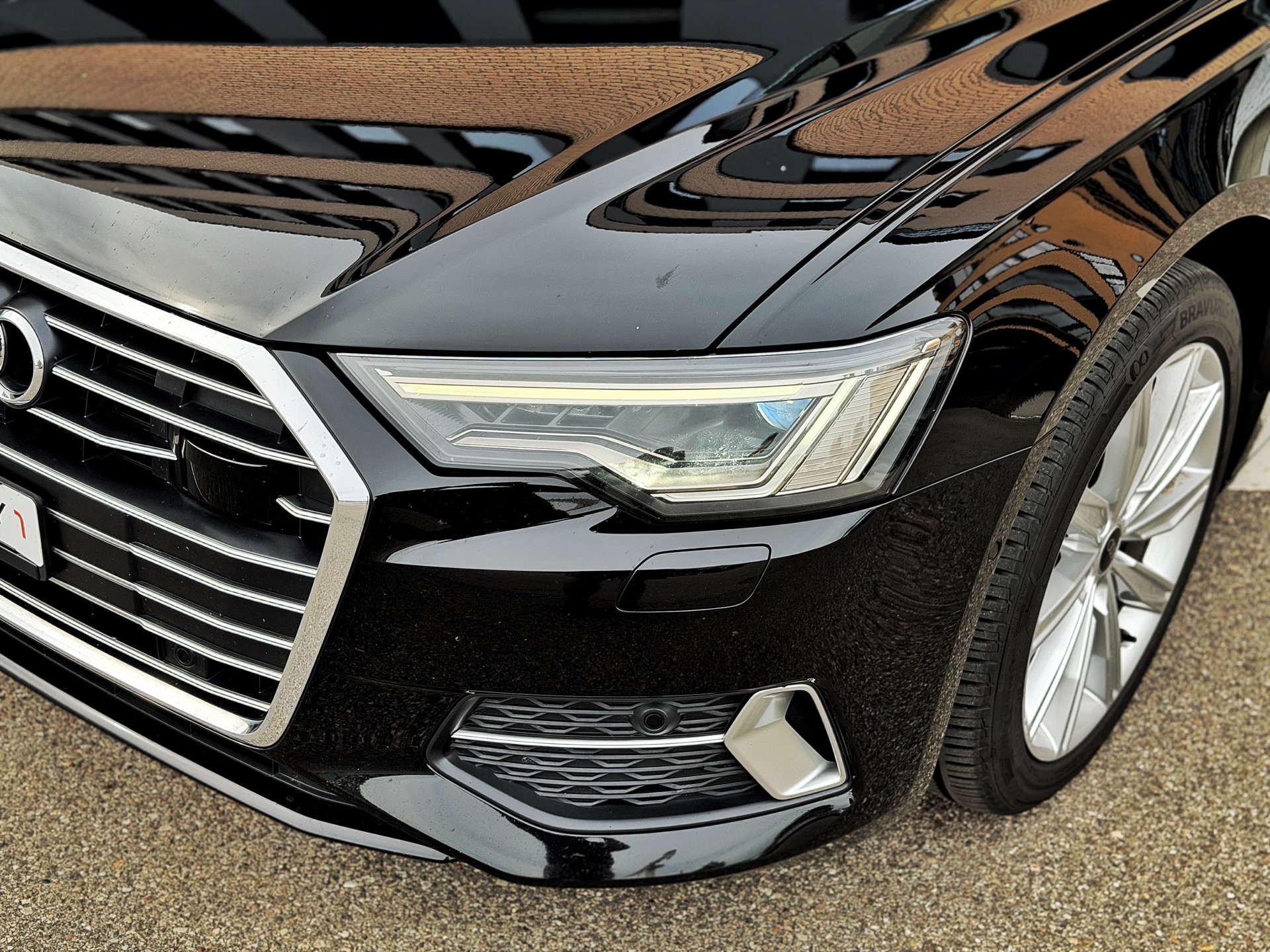 AUDI A6 Avant 40 TDI Sport Attraction quattro S-tronic-image-7