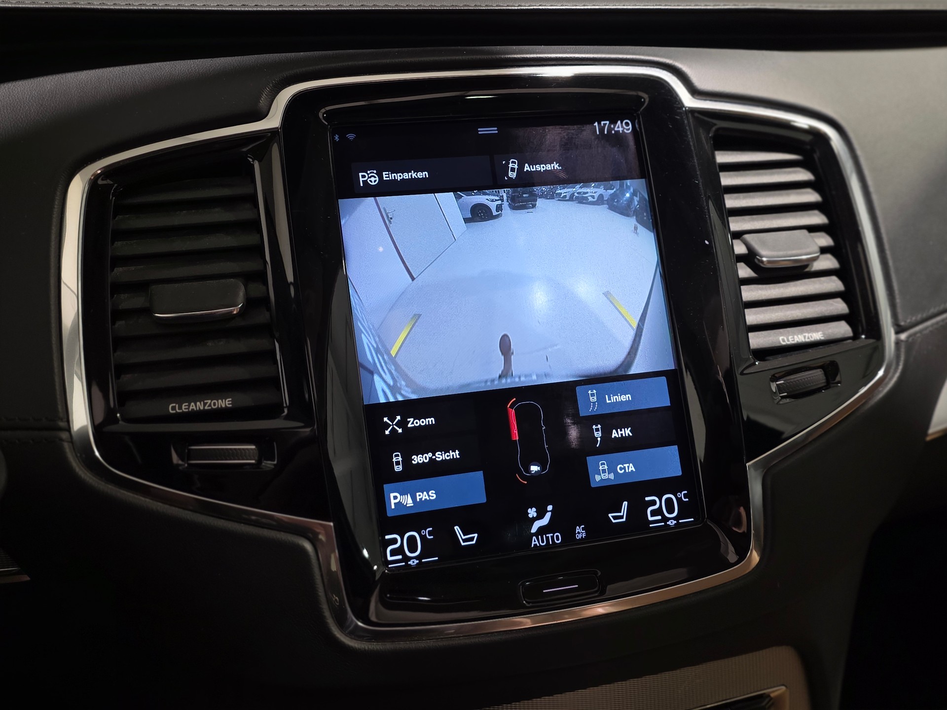 VOLVO XC90 D5 AWD Inscription Geartronic-image-10