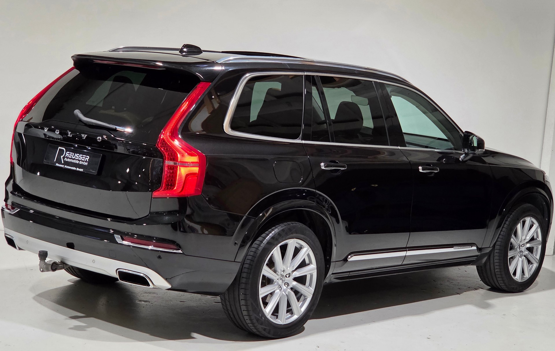 VOLVO XC90 D5 AWD Inscription Geartronic-image-30