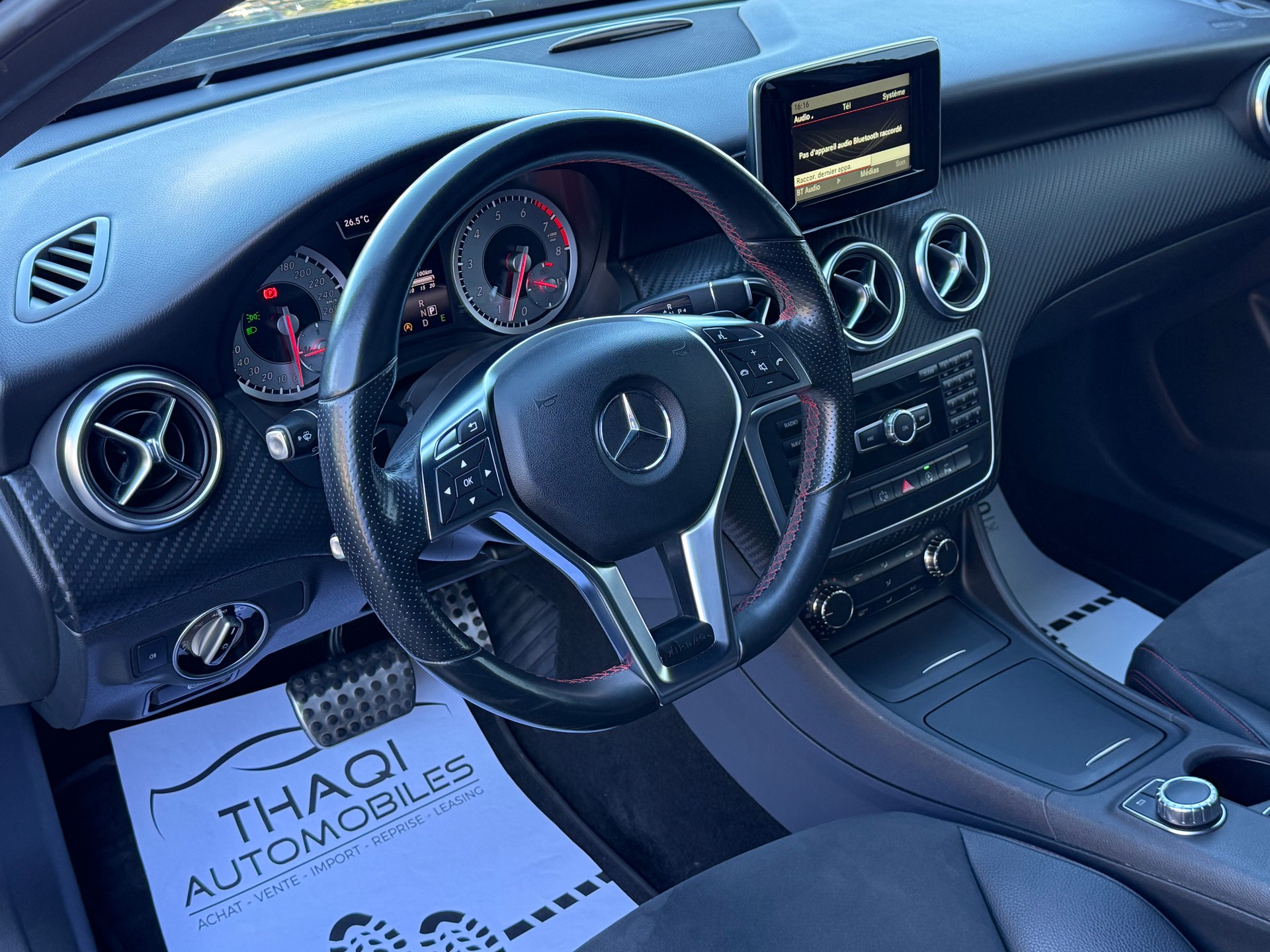 MERCEDES-BENZ A 200 AMG Line 7G-DCT-image-16